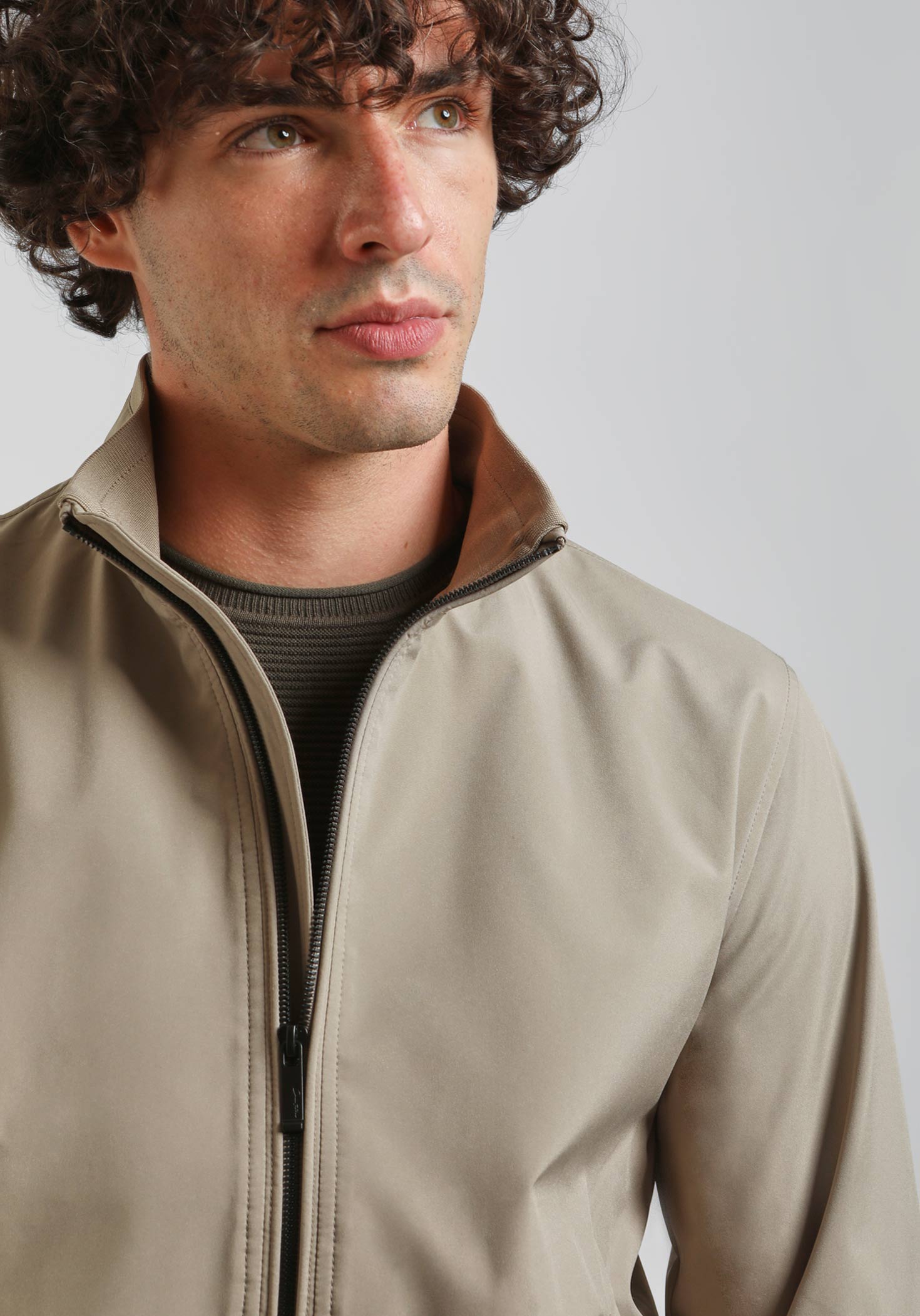 Giubbotto bomber in tessuto tecnico|Colore:Sabbia