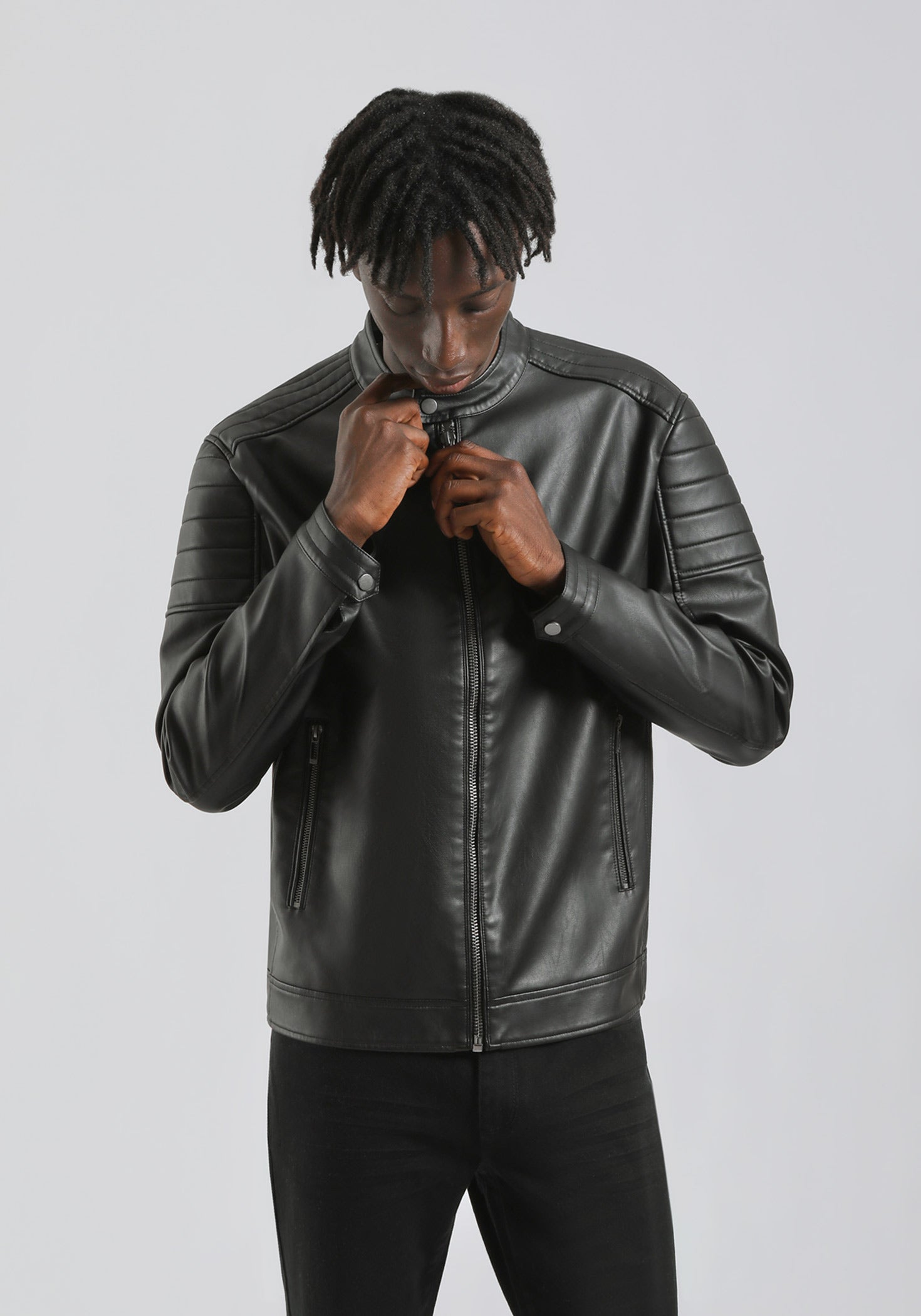 Giubbotto biker effetto pelle|Colore:Nero