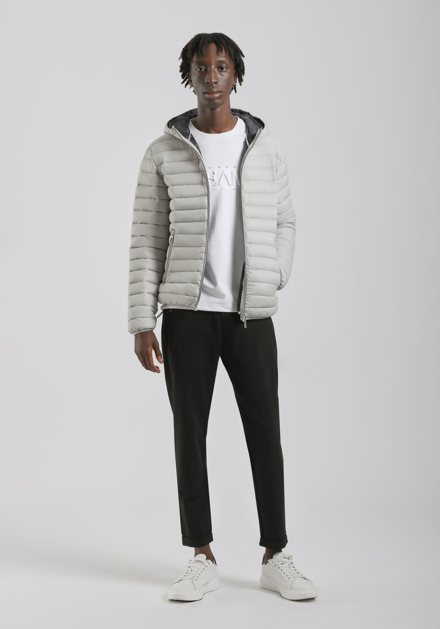 Giubbotto imbottito con cappuccio|Colore:Ghiaccio