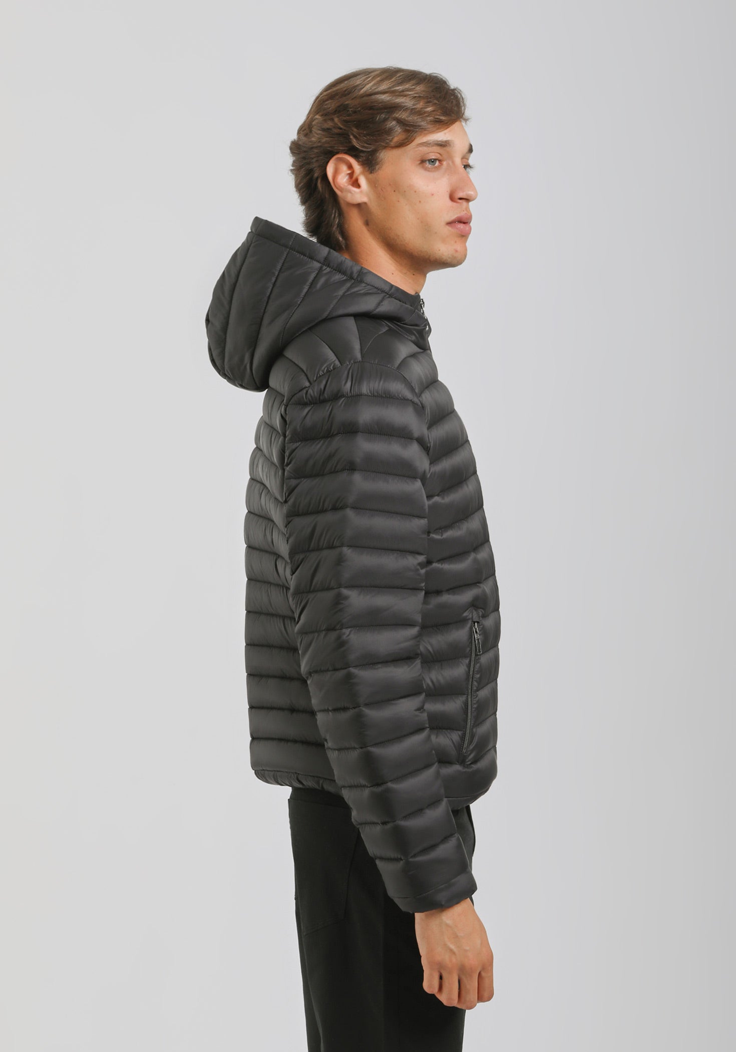 Giubbotto imbottito con cappuccio|Colore:Nero