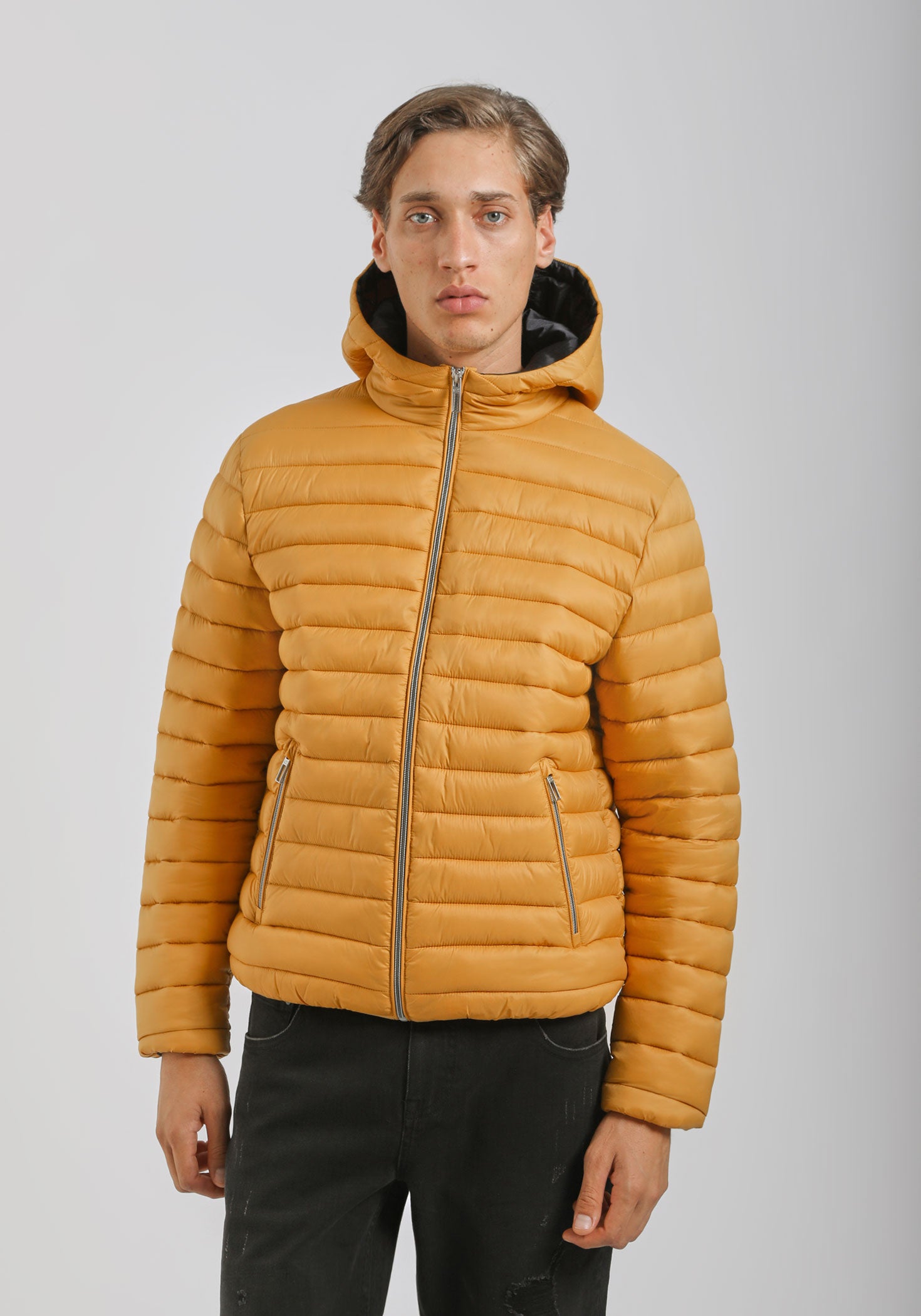 Giubbotto imbottito con cappuccio|Colore:Senape