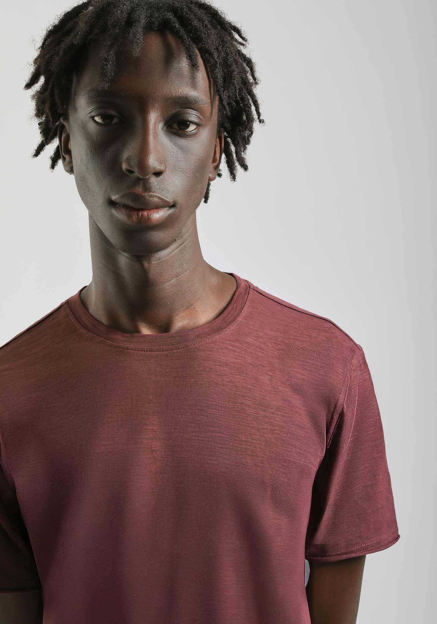 T-shirt basic 100% cotone|Colore:Rubino