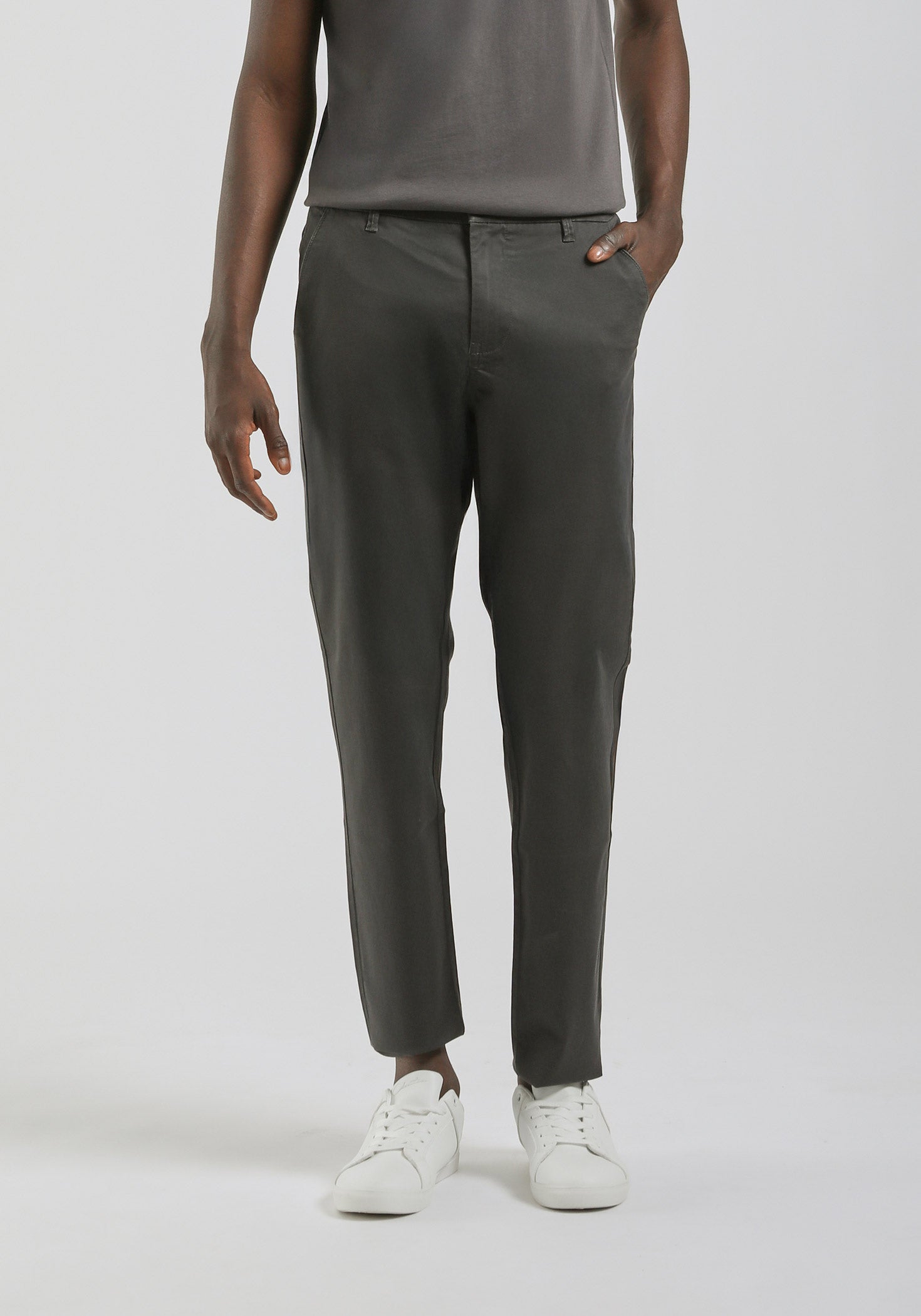 Pantaloni chino in cotone|Colore:Grigio scuro