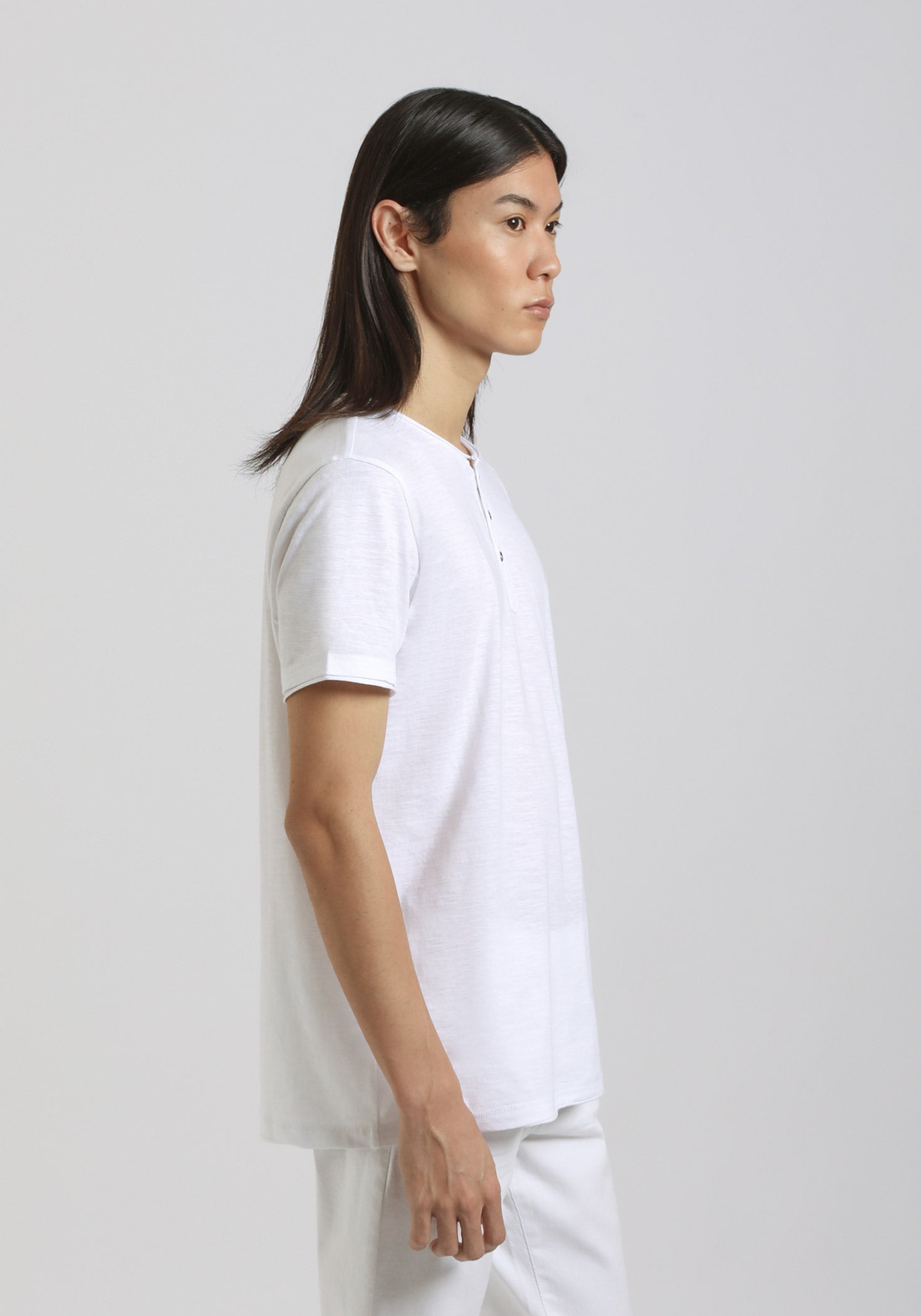 T-shirt collo serafino|Colore:Bianco