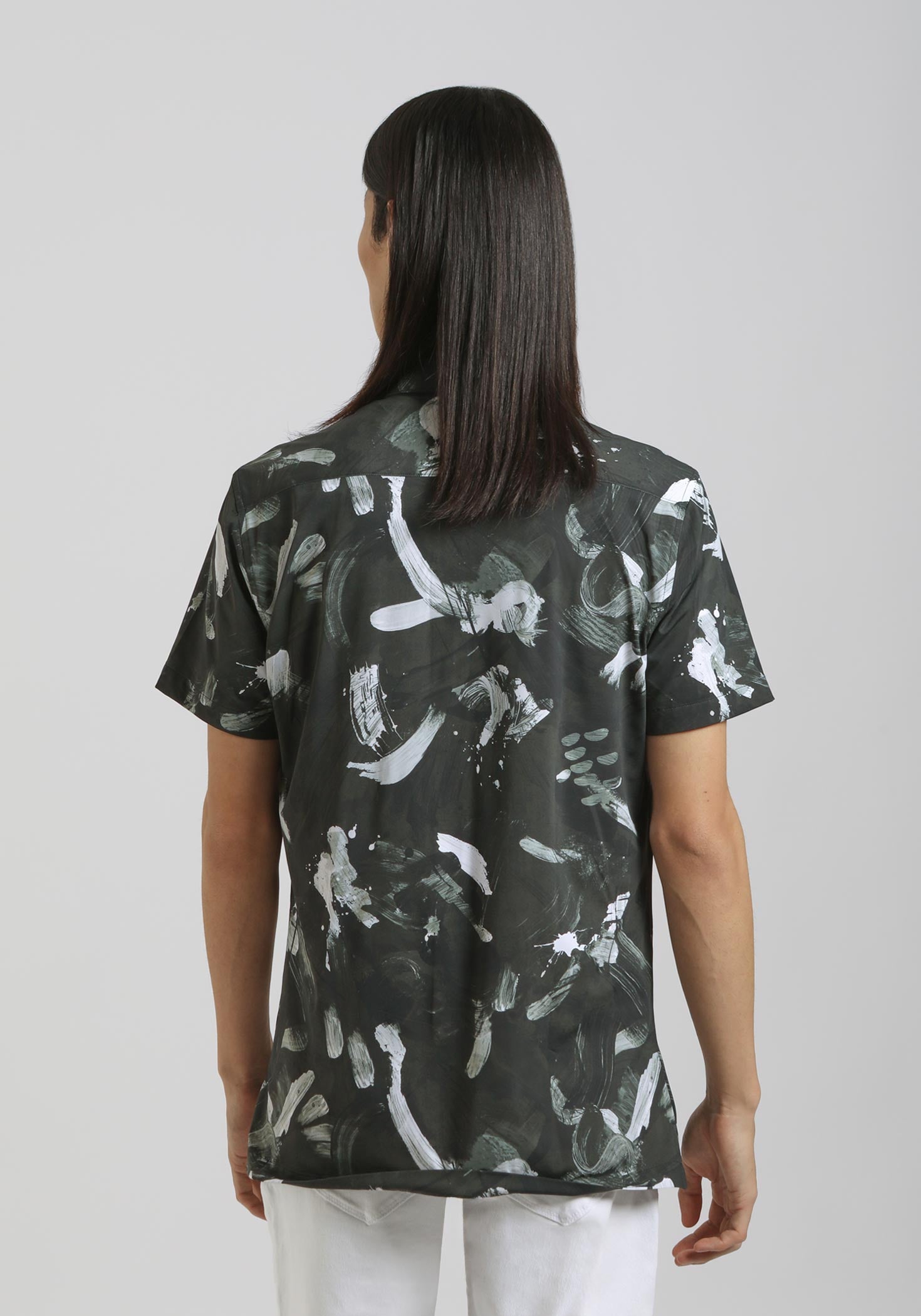 Camicia mezza manica in tessuto elastico con fantasia|Colore:Nero