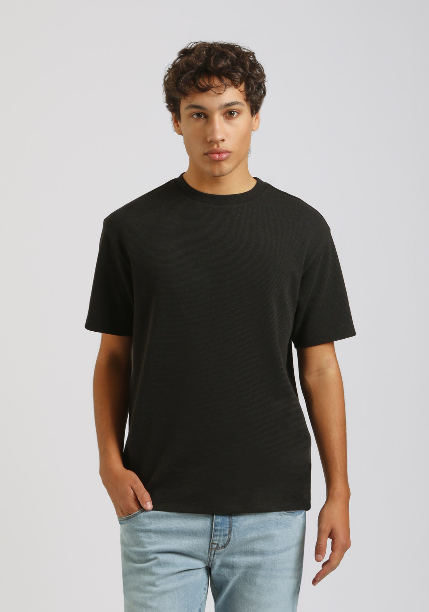 T-shirt strutturata|Colore:Nero