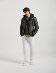 Bomber effetto pelle con cappuccio|Colore:Nero