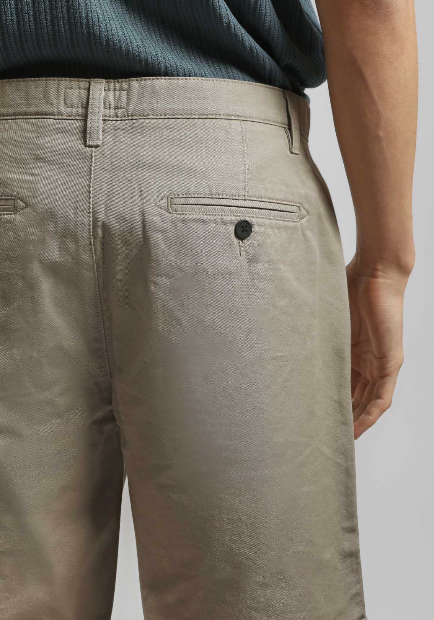 Bermuda chino in cotone|Colore:Sabbia