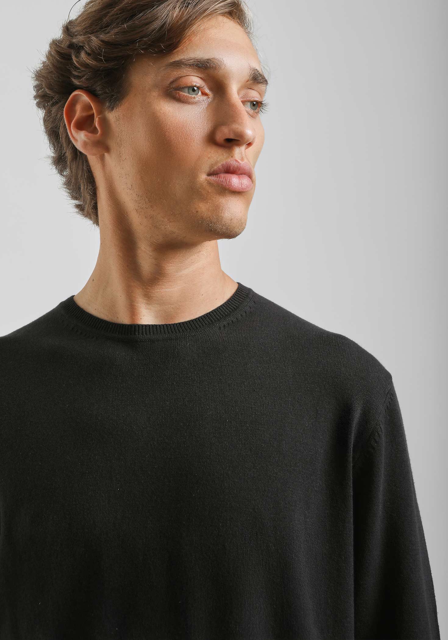 Maglia girocollo tinta unita|Colore:Nero