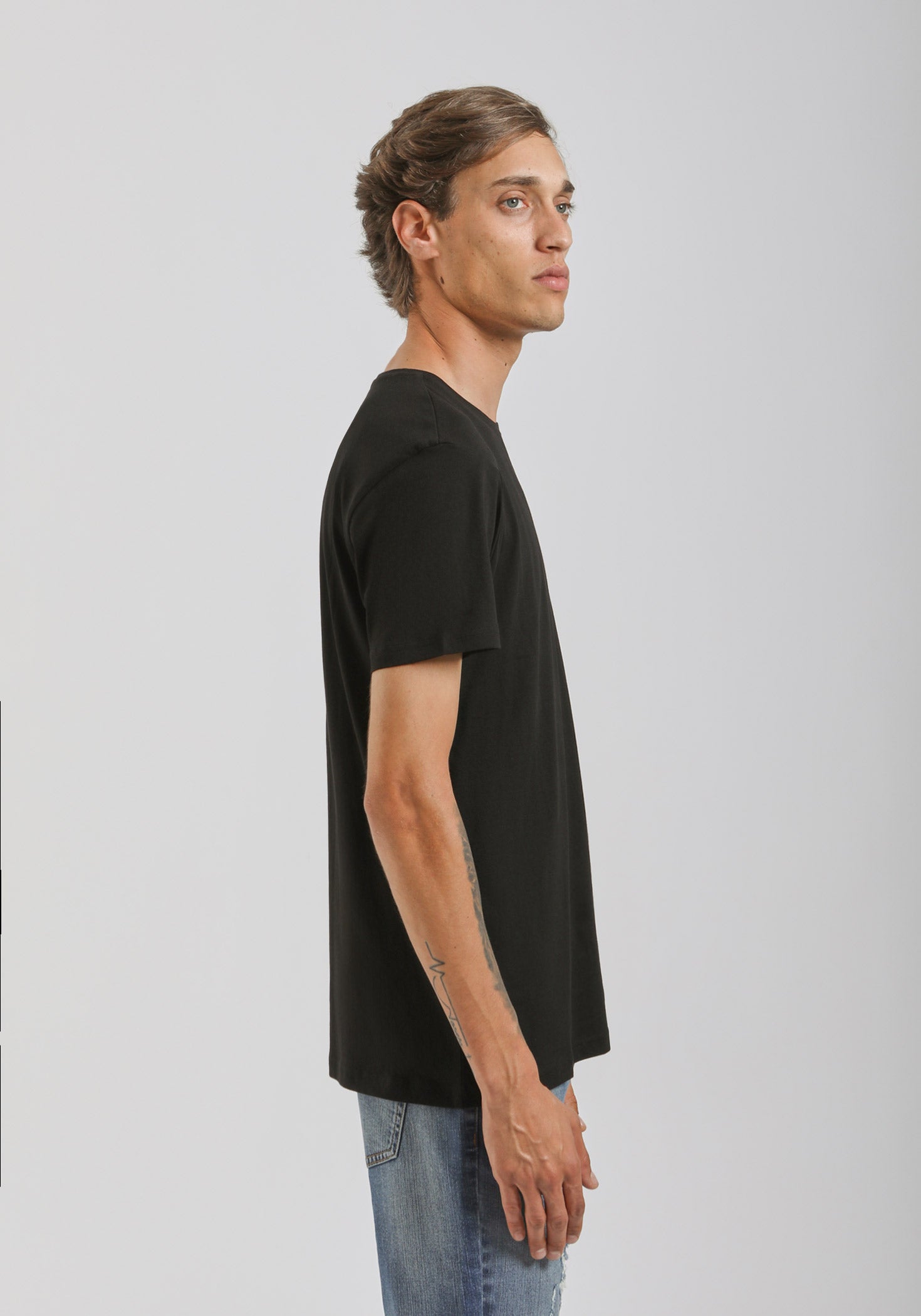 T-shirt basic 100% cotone|Colore:Nero