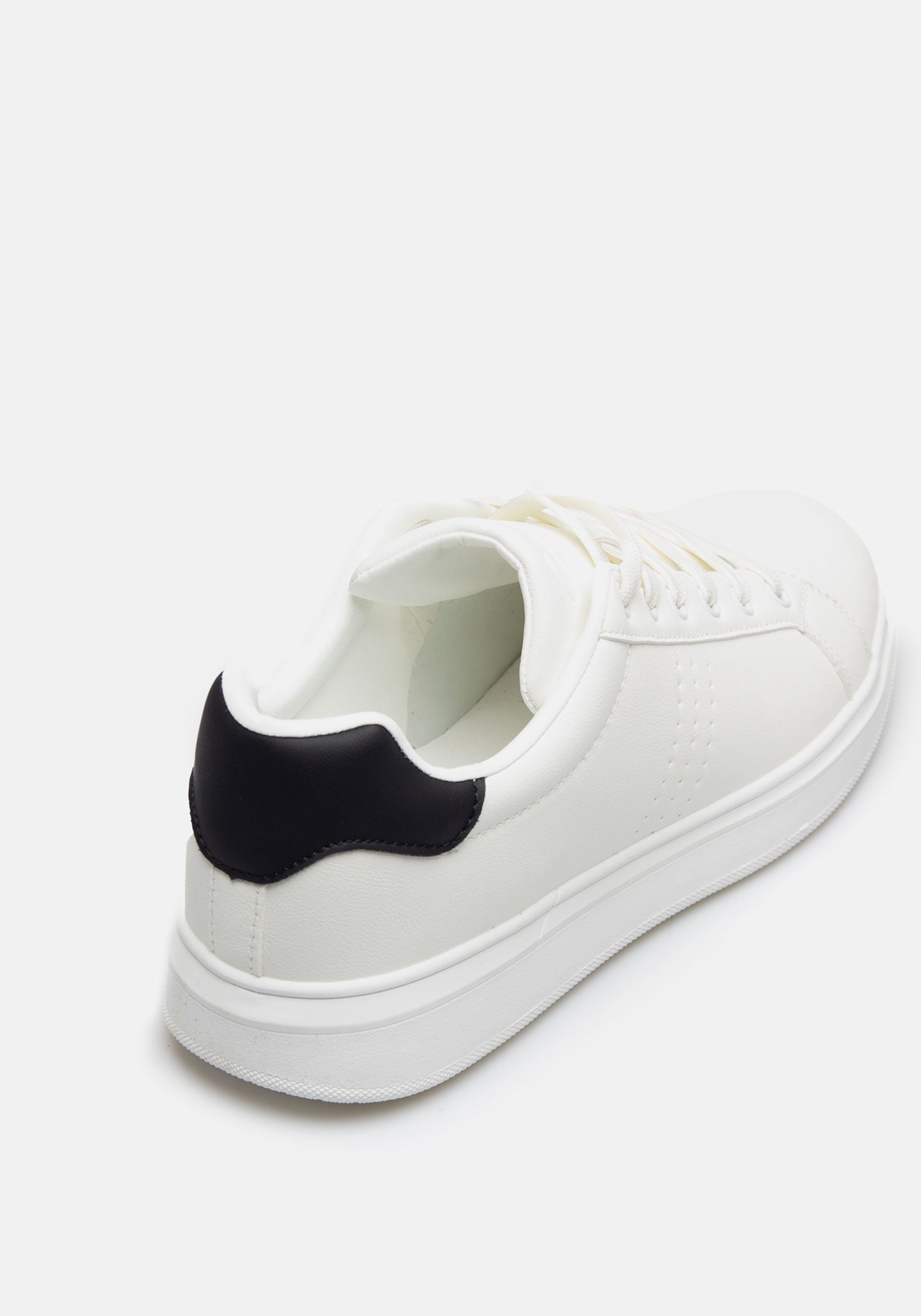 Sneakers effetto pelle|Colore:Bianco