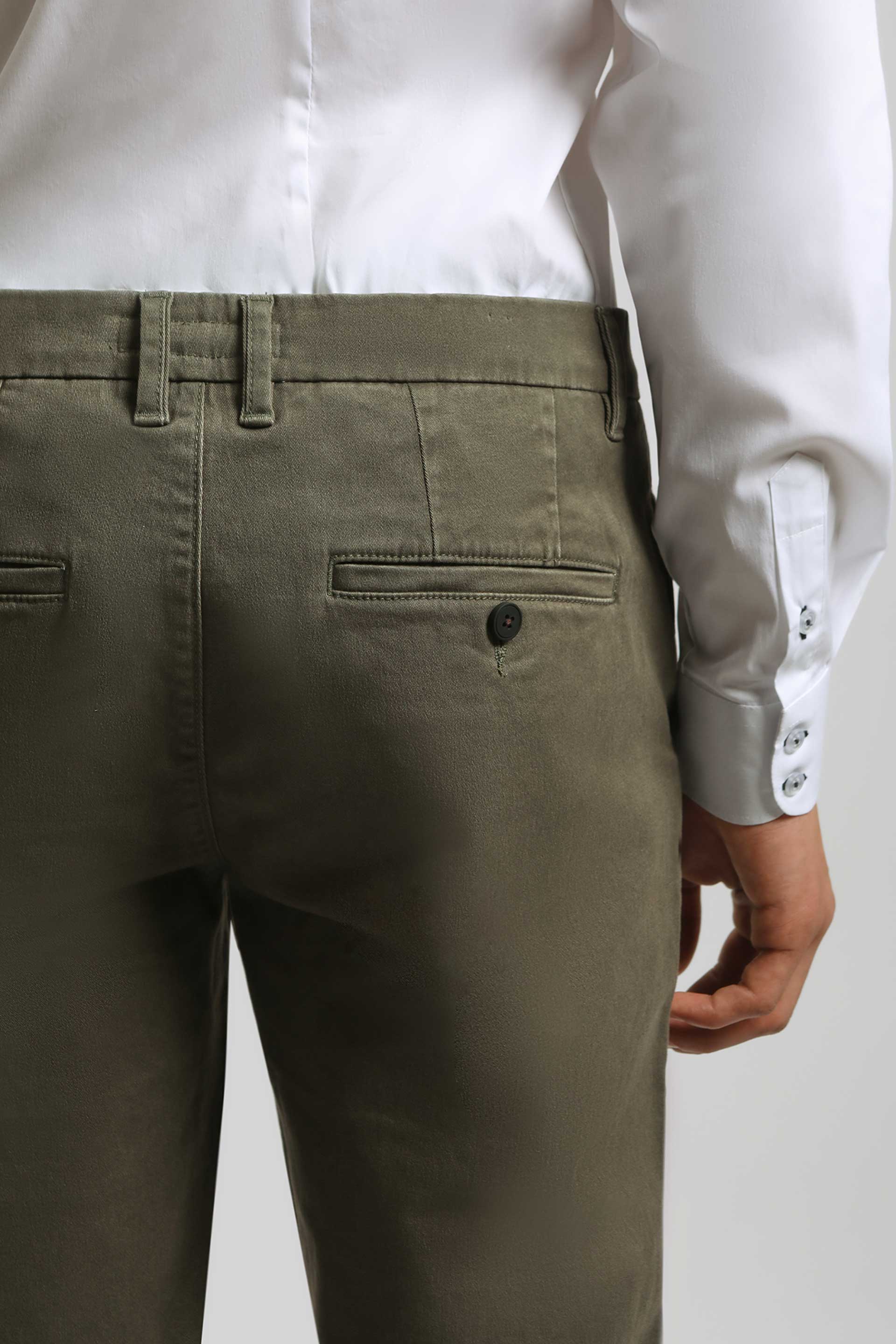 Pantaloni chino in cotone|Colore:Militare
