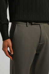 Pantaloni chino in tessuto tecnico|Colore:Verde