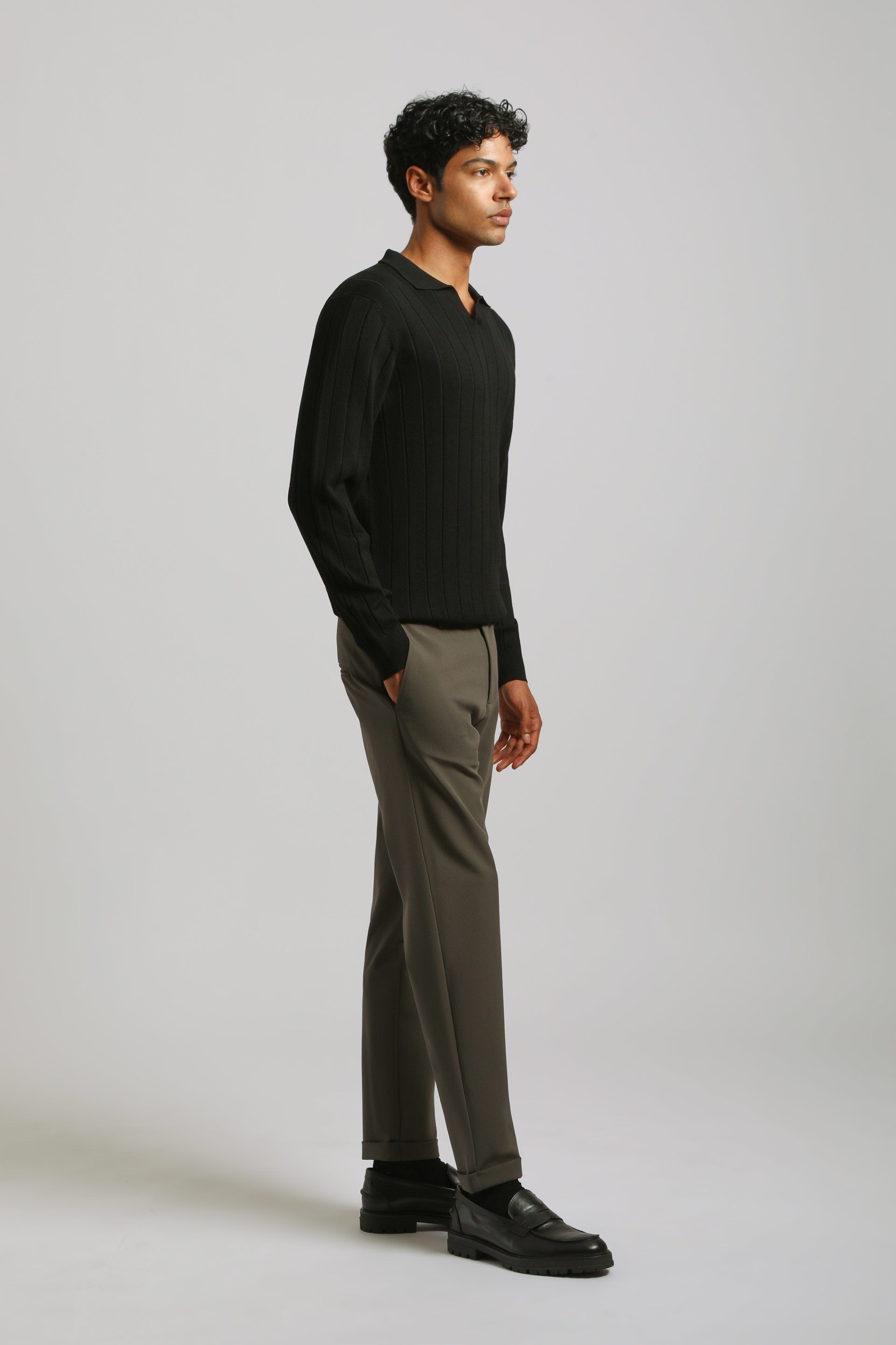 Pantaloni chino in tessuto tecnico|Colore:Verde