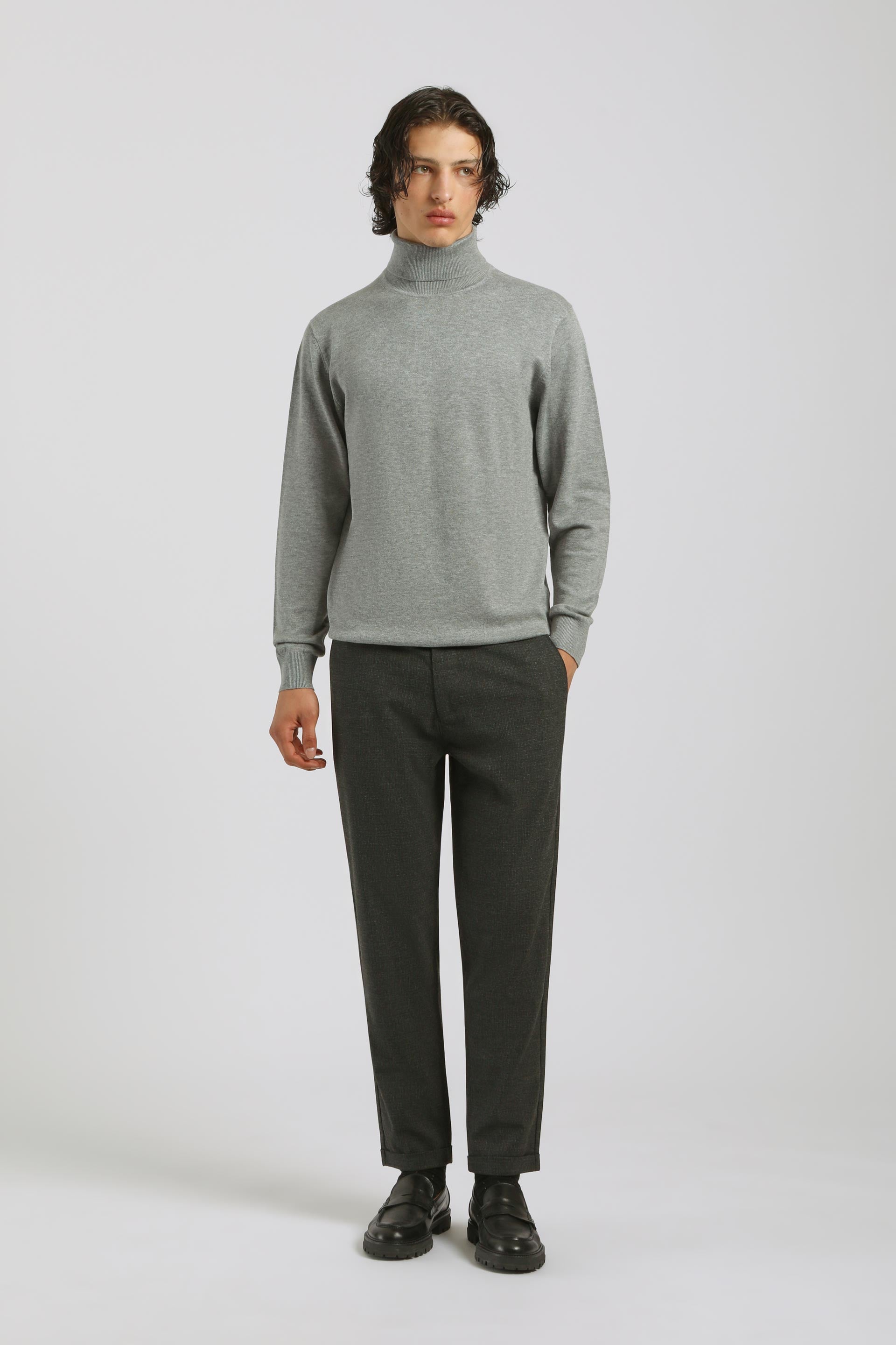 Pantaloni chino con fantasia a quadri|Colore:Grigio scuro