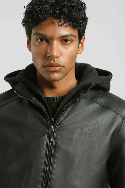 Bomber effetto pelle con cappuccio|Colore:Nero