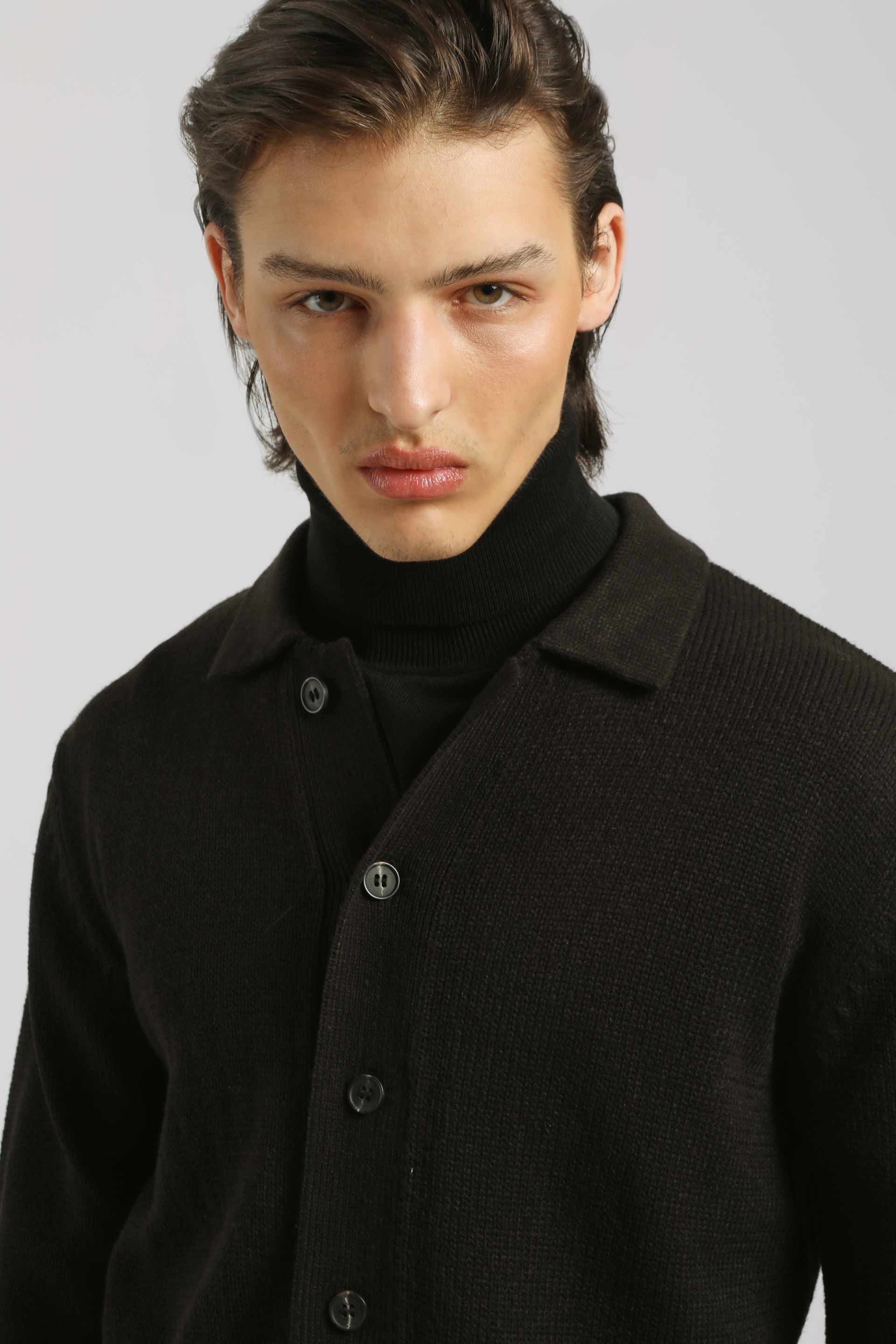 Cardigan con bottoni|Colore:Nero