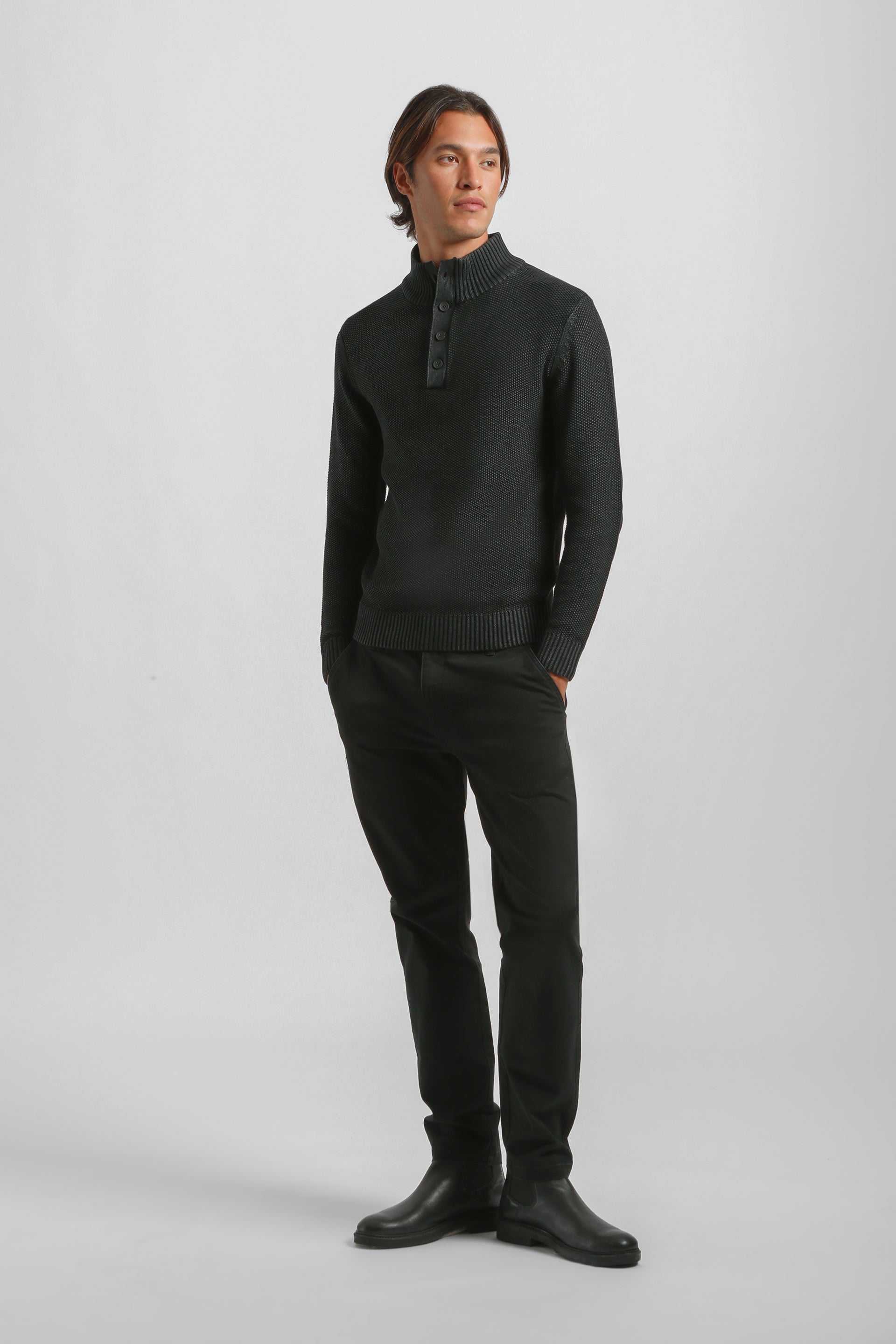 Lupetto con bottoni 100% cotone|Colore:Nero