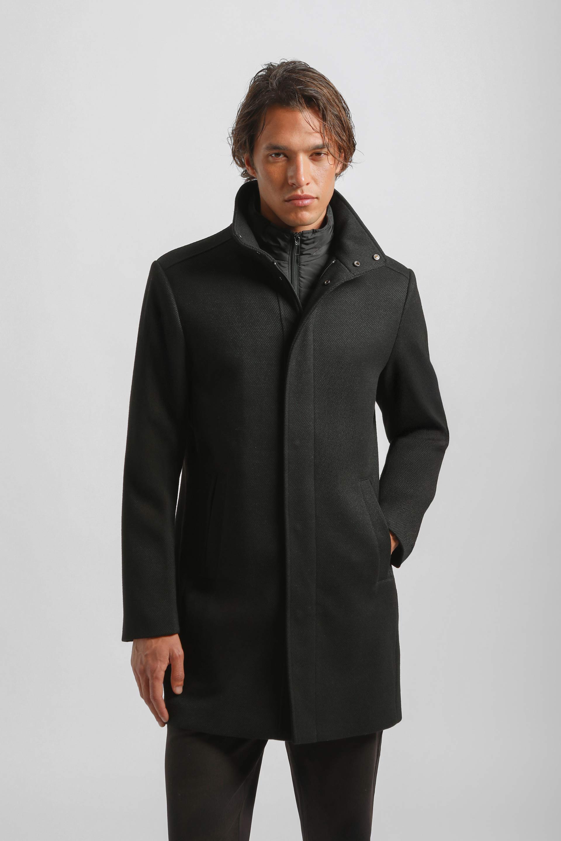 Cappotto collo lupetto|Colore:Nero
