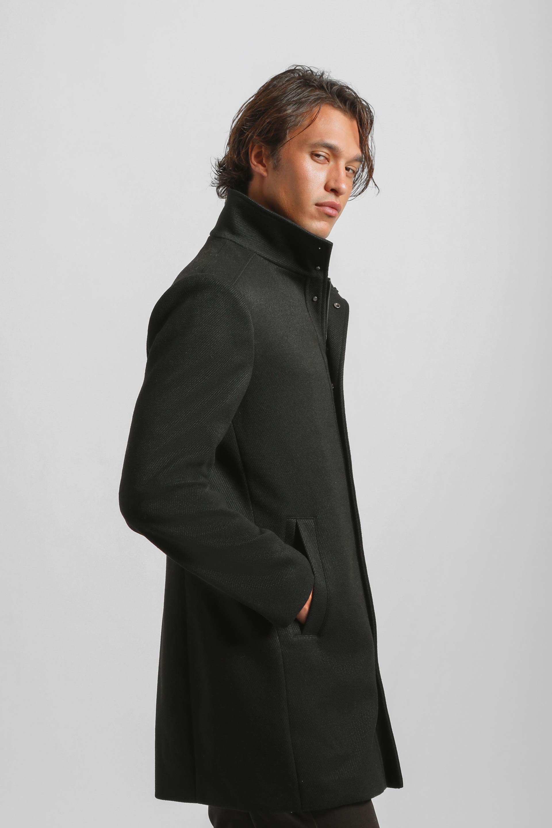 Cappotto collo lupetto|Colore:Nero
