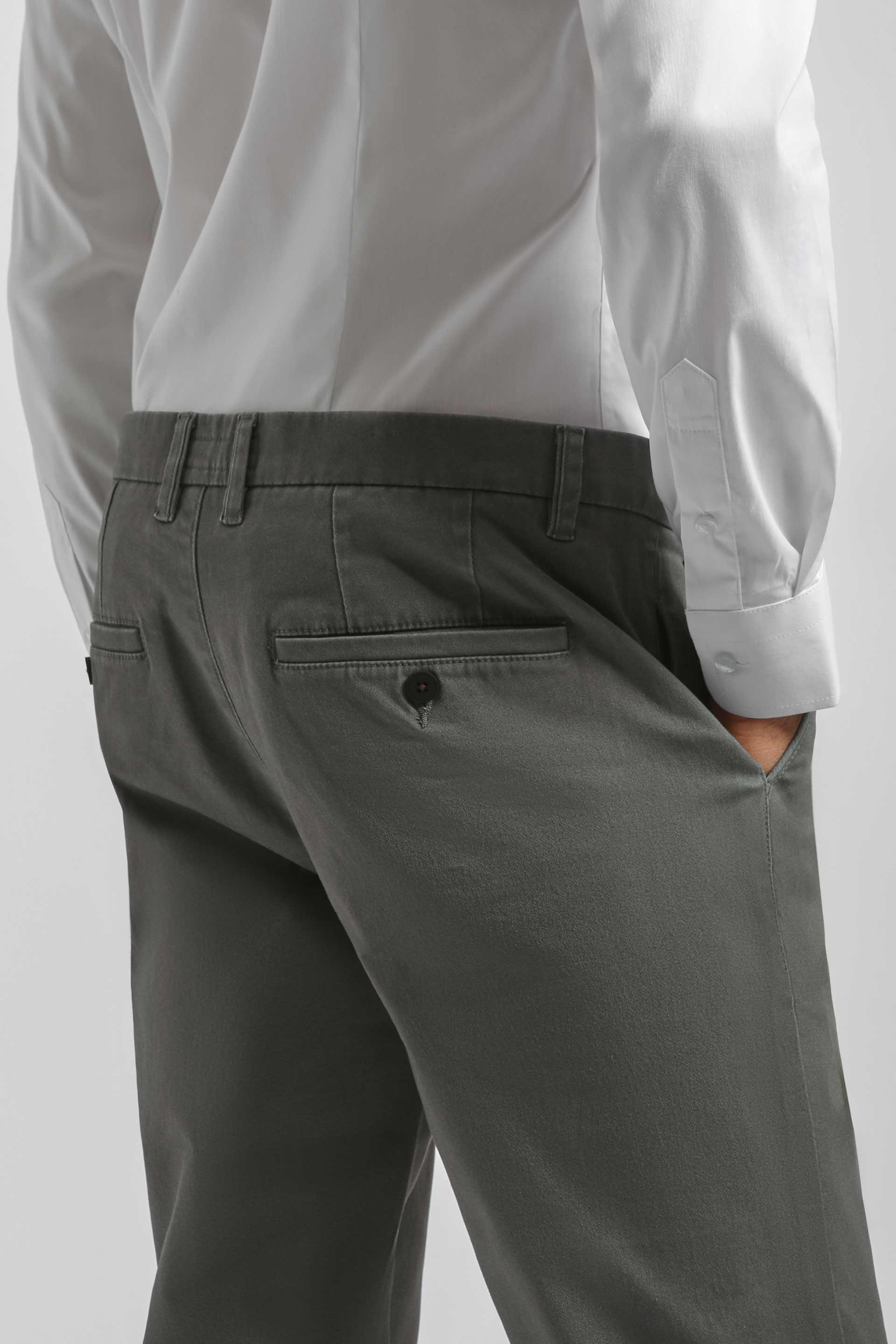 Pantaloni chino in cotone|Colore:Grigio medio