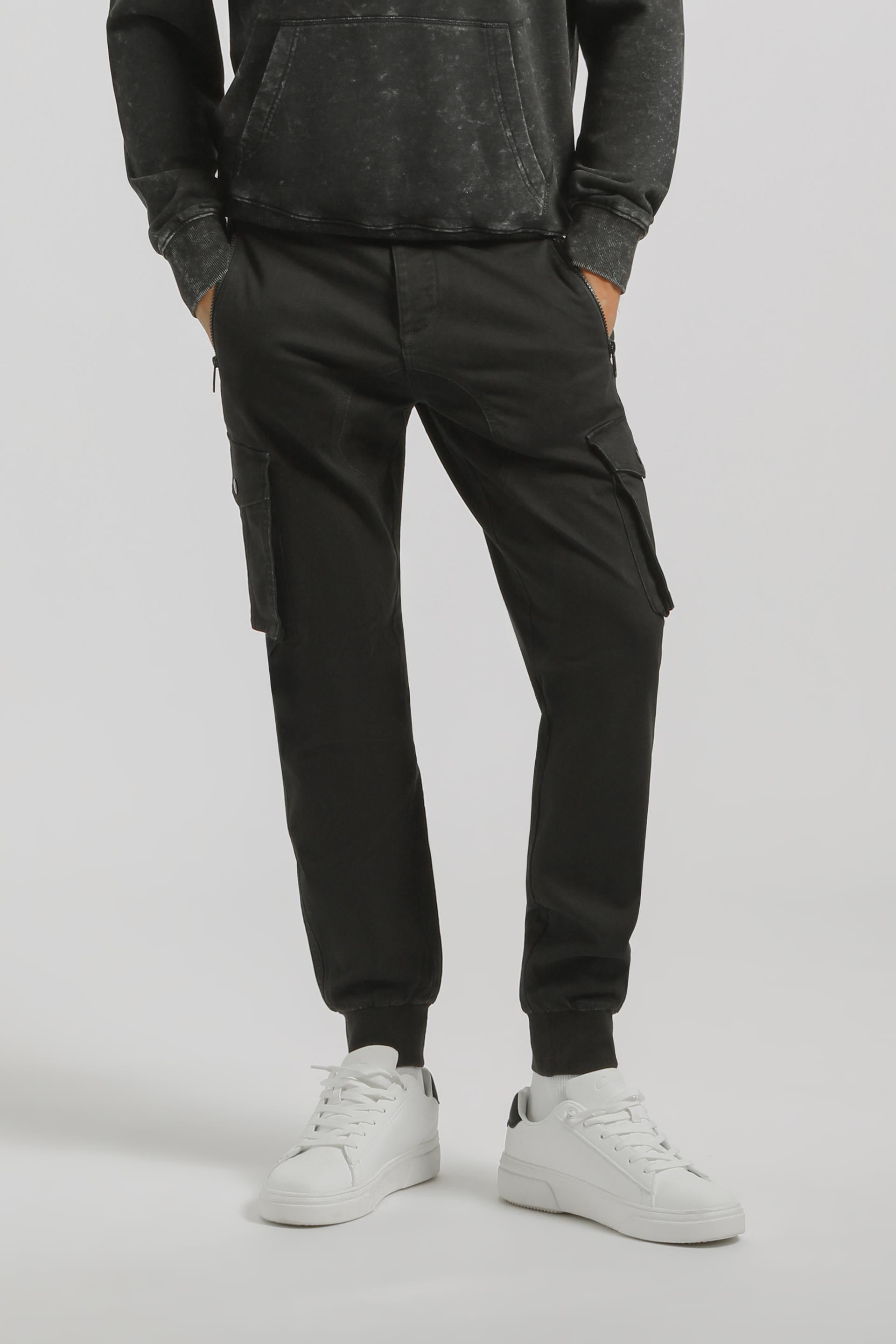 Pantaloni cargo con elastico alle caviglie|Colore:Nero