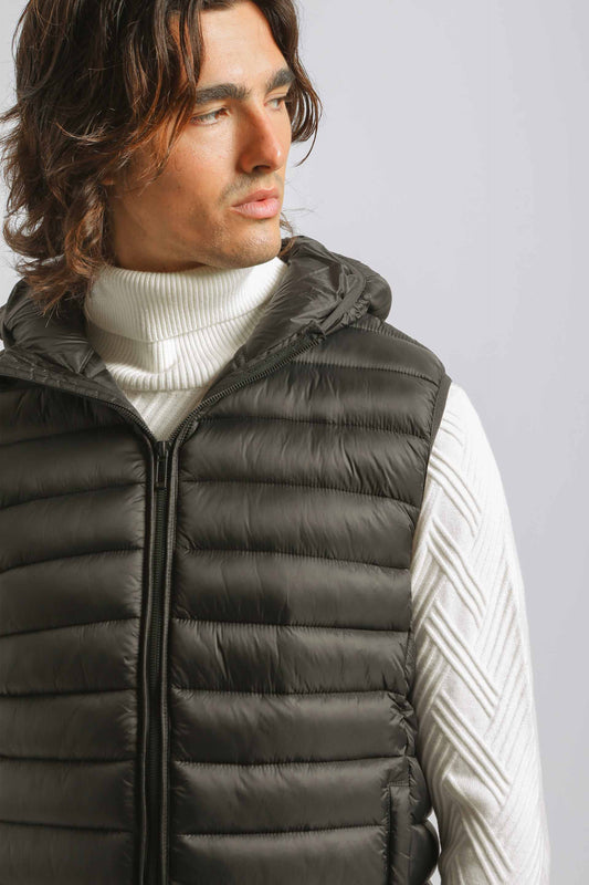 Smanicato imbottito con cappuccio|Colore:Nero