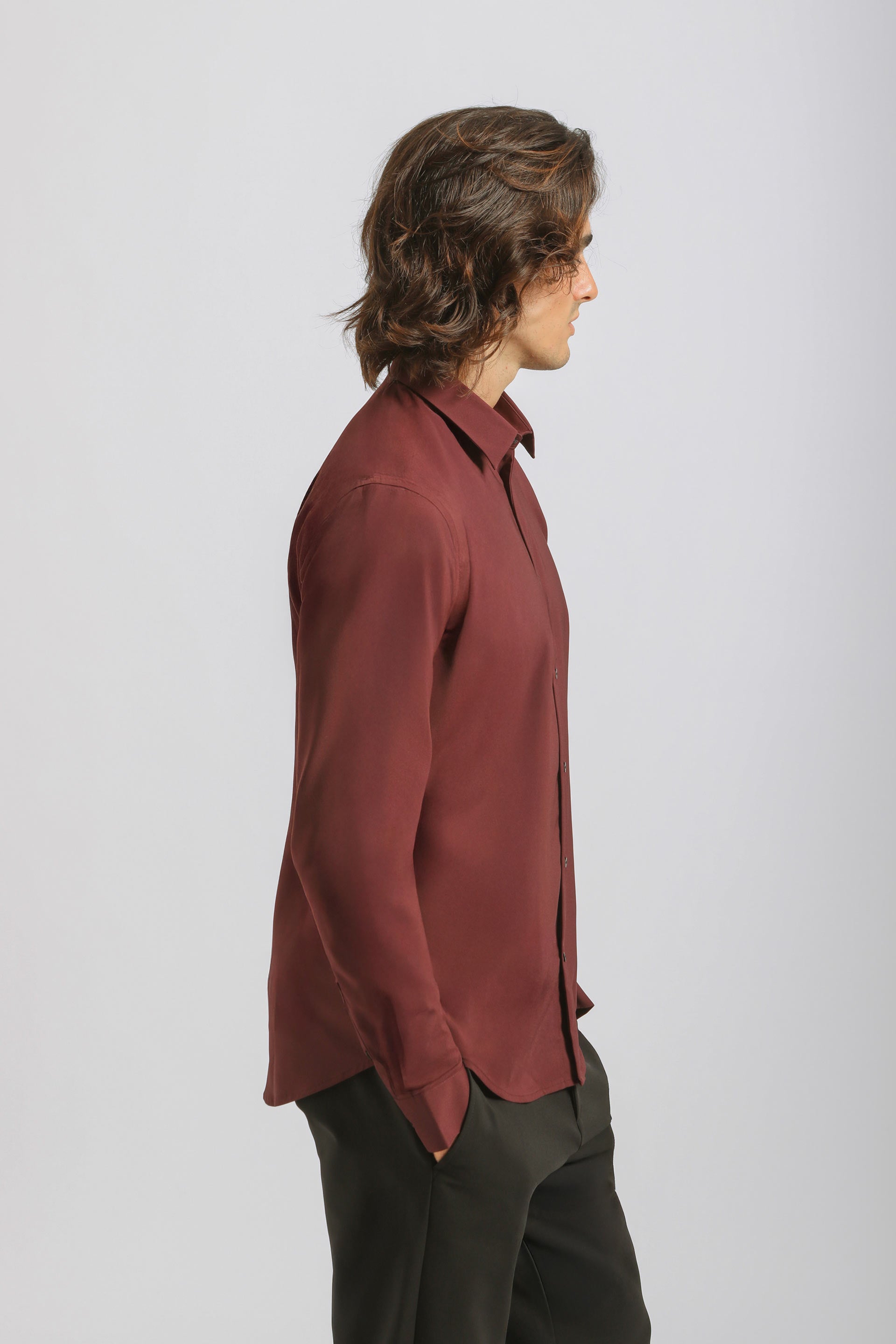 Camicia tinta unita in tessuto elastico|Colore:Bordeaux