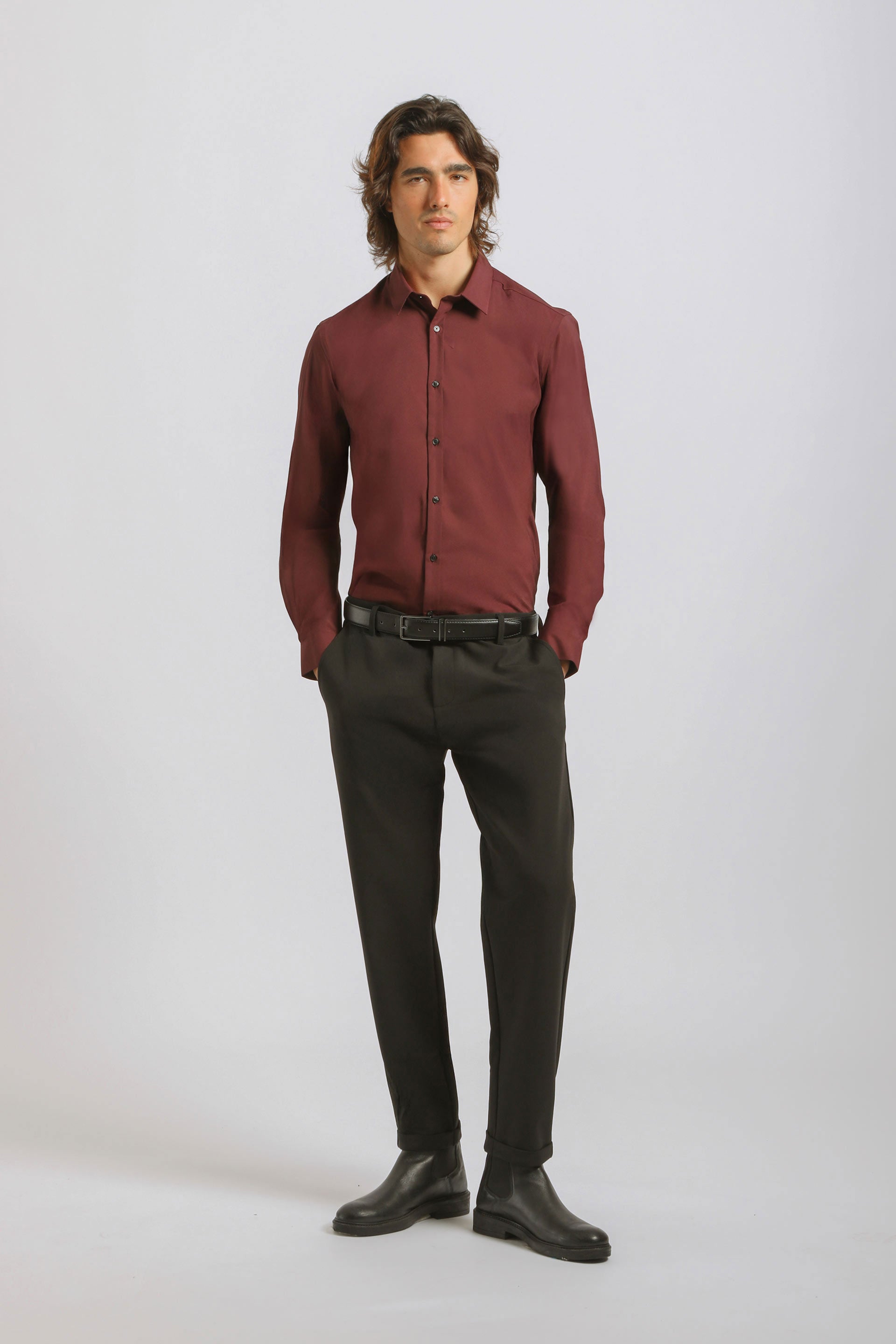 Camicia tinta unita in tessuto elastico|Colore:Bordeaux