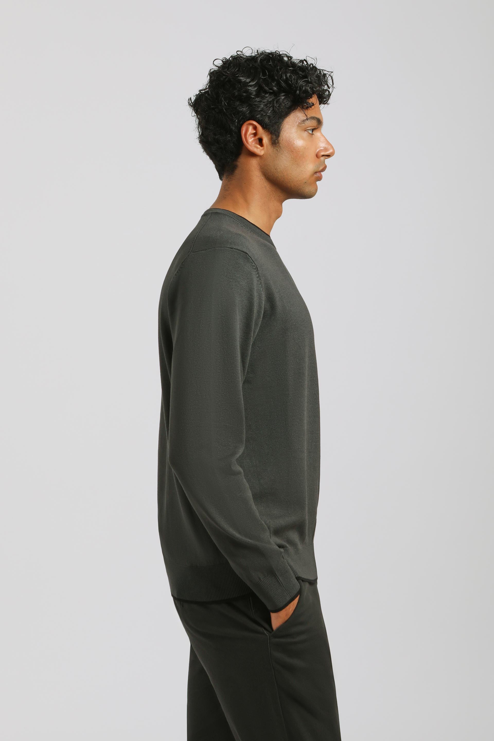 Maglia doppio collo basic|Colore:Grigio scuro