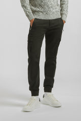 Pantaloni cargo con elastico alle caviglie|Colore:Nero