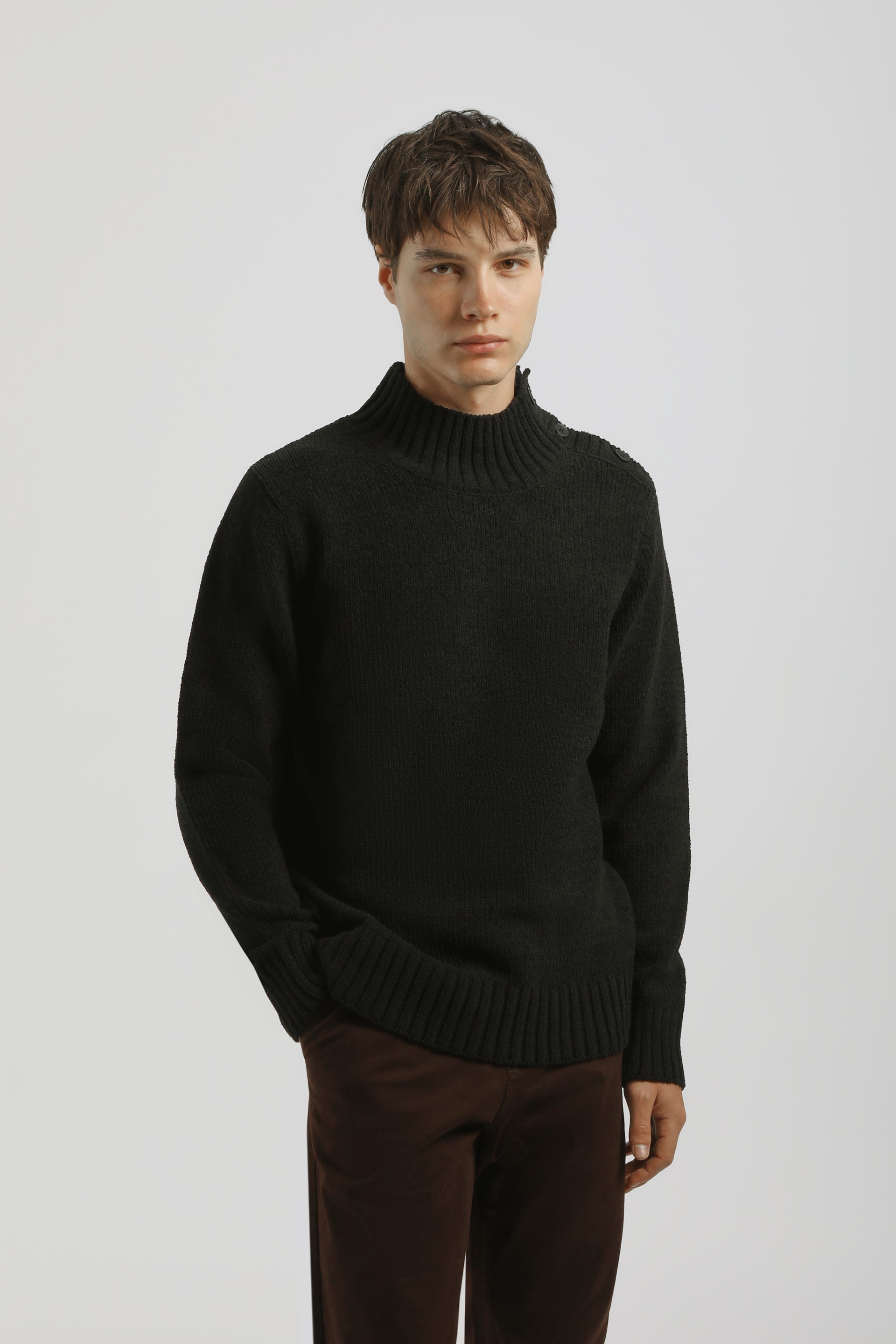Lupetto con bottoni|Colore:Nero