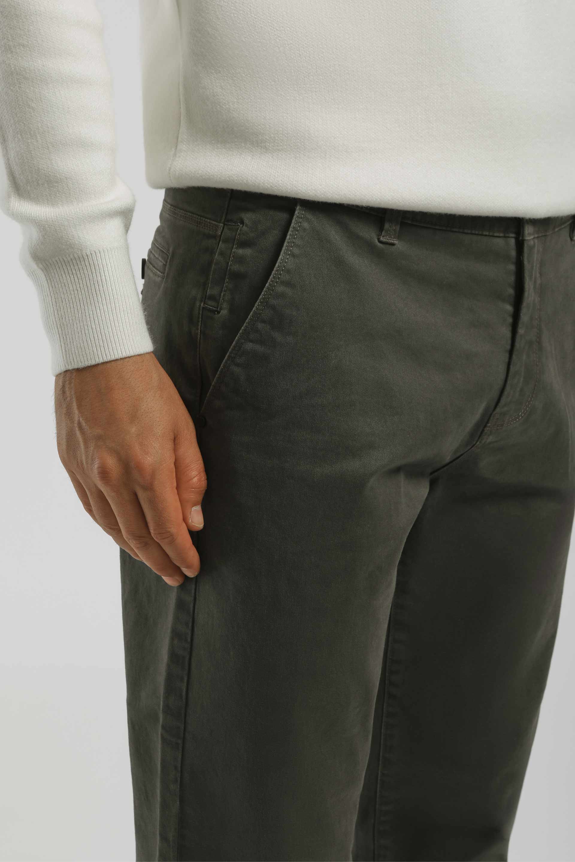 Pantaloni chino in cotone|Colore:Verde scuro