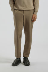 Pantaloni chino in tessuto tecnico|Colore:Cammello