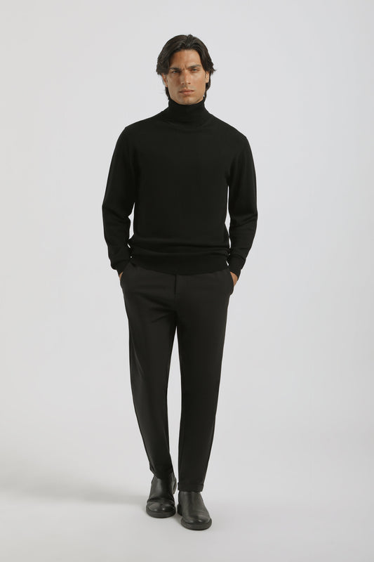 Pantaloni chino in tessuto tecnico|Colore:Nero