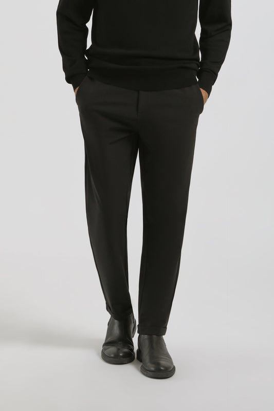 Pantaloni chino in tessuto tecnico|Colore:Nero