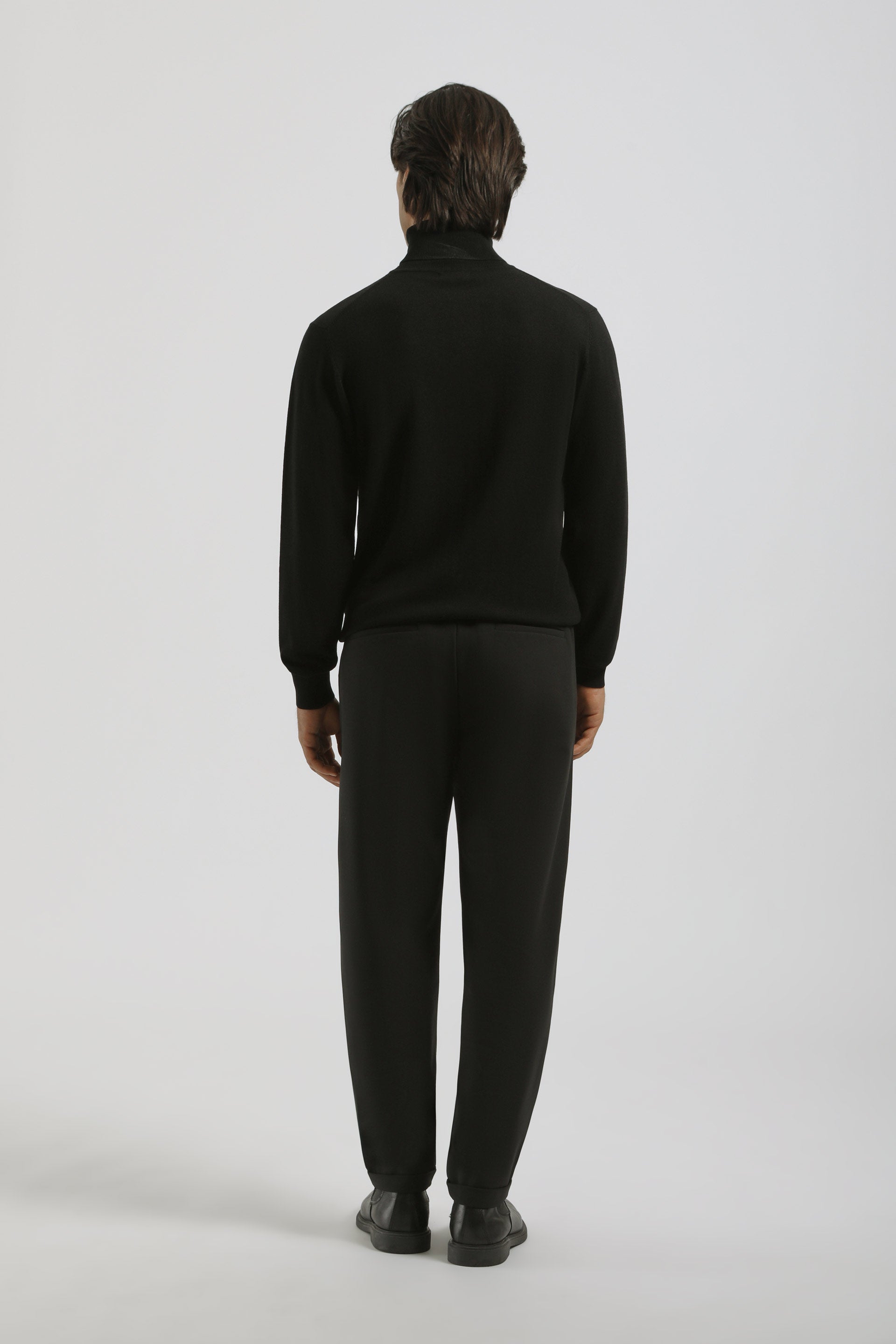Pantaloni chino in tessuto tecnico|Colore:Nero
