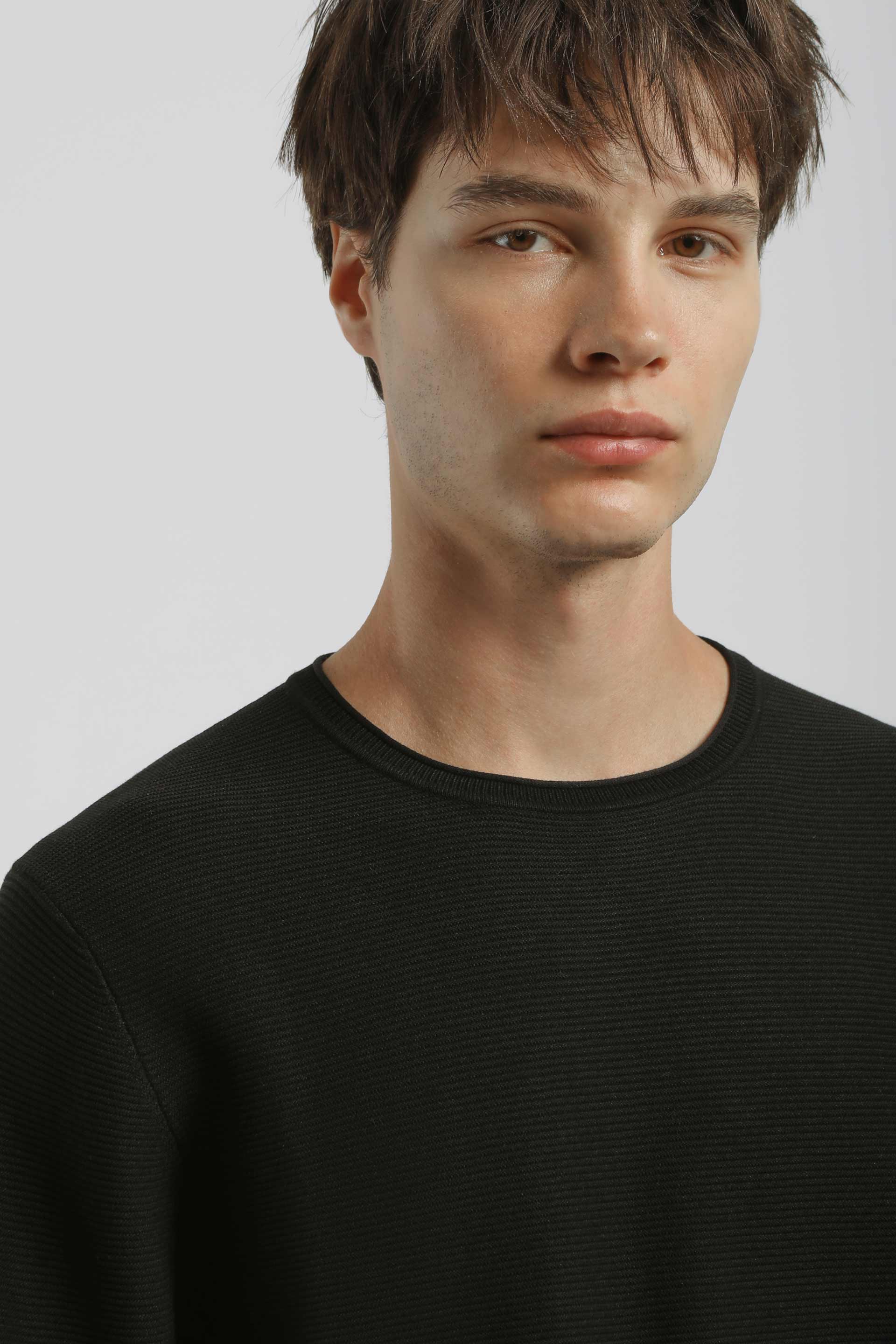 Maglia girocollo in viscosa|Colore:Nero