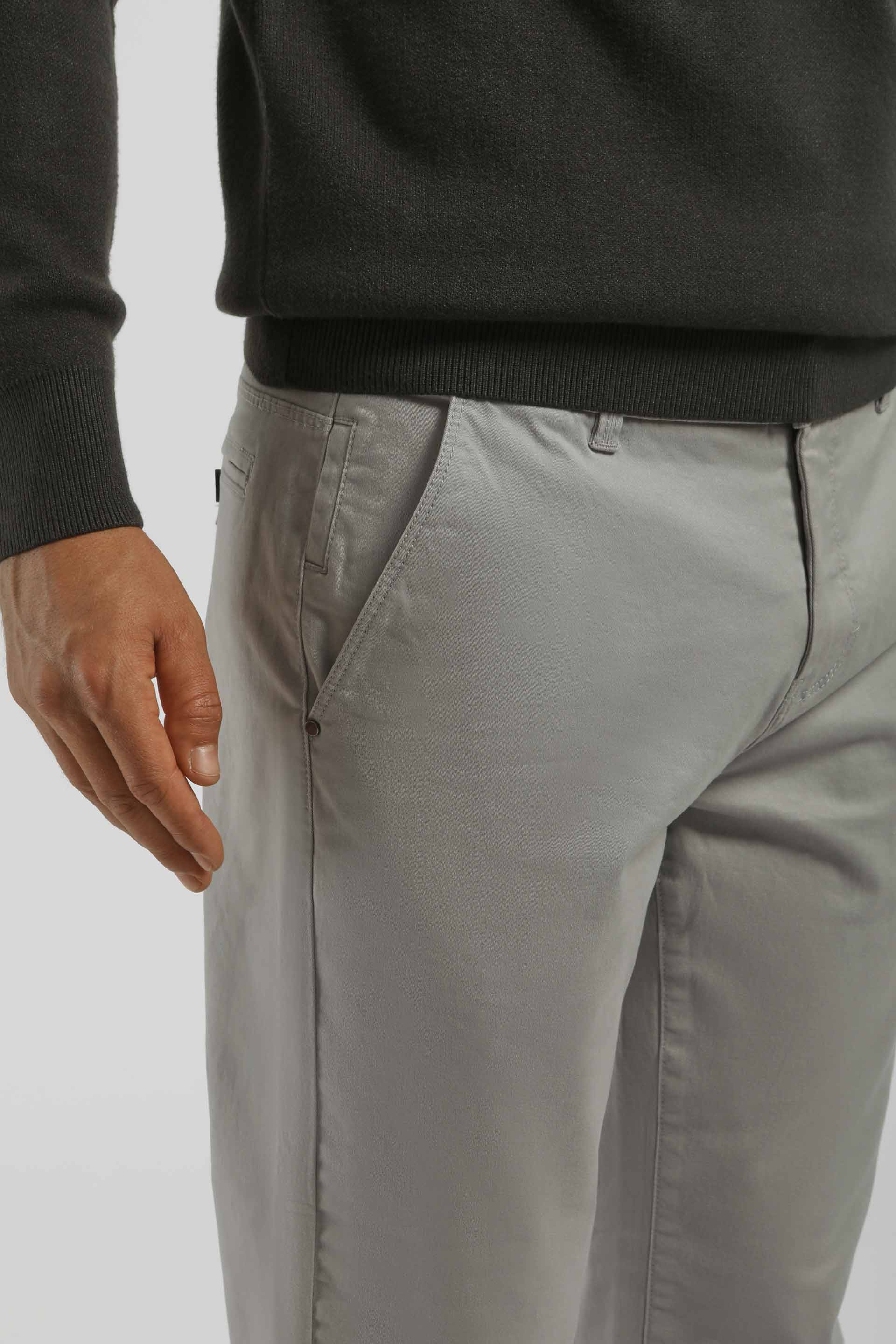 Pantaloni chino in cotone|Colore:Grigio perla