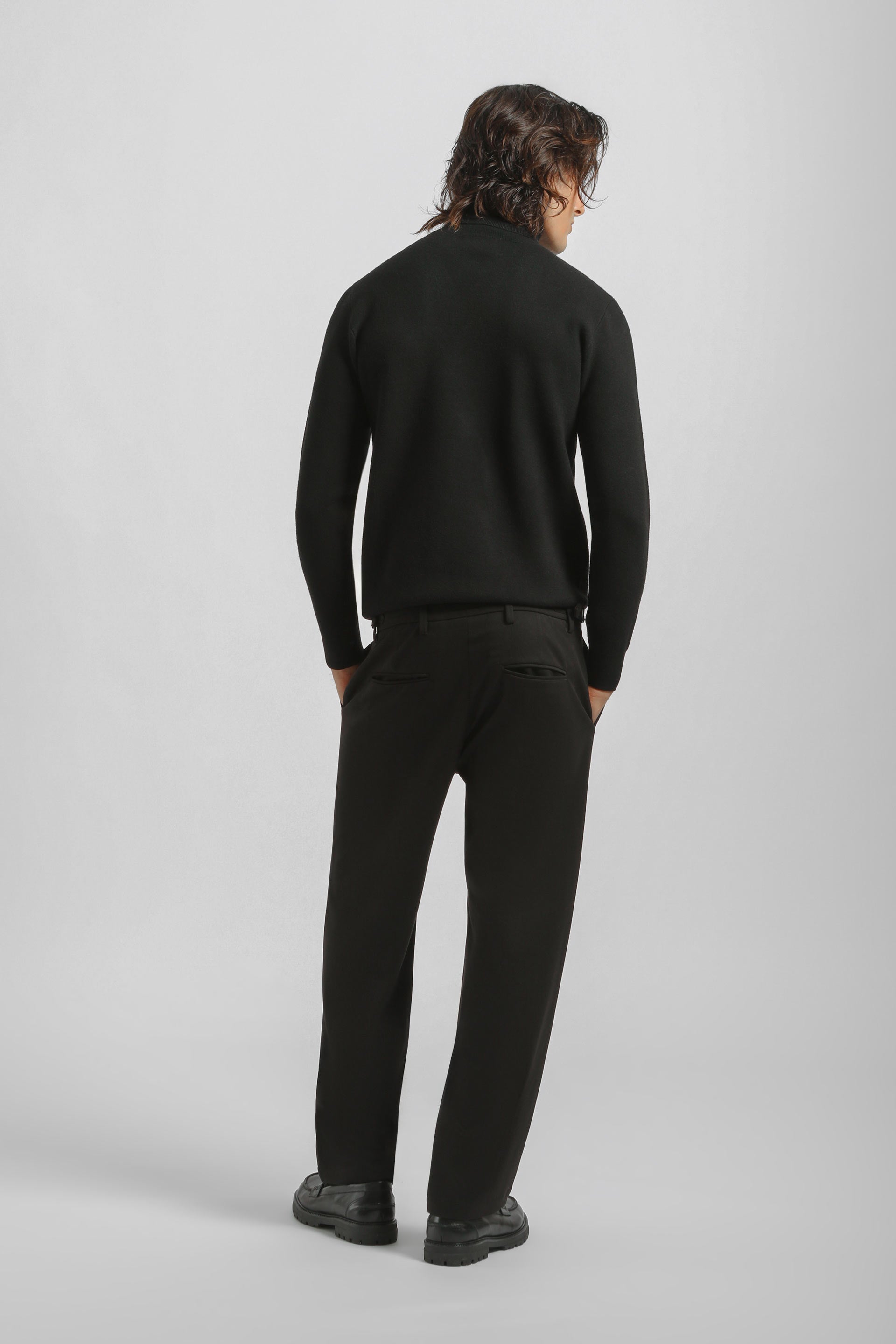 Pantaloni chino in tessuto tecnico|Colore:Nero