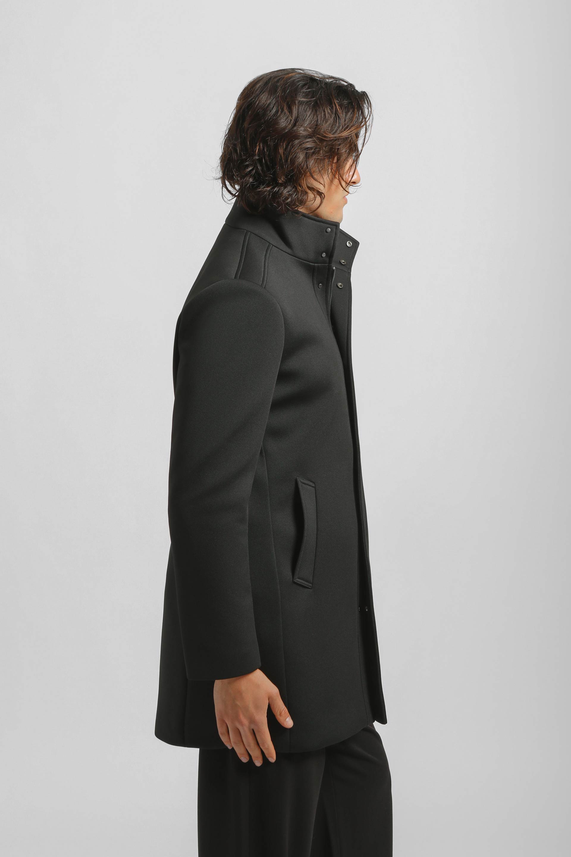 Cappotto collo lupetto|Colore:Nero