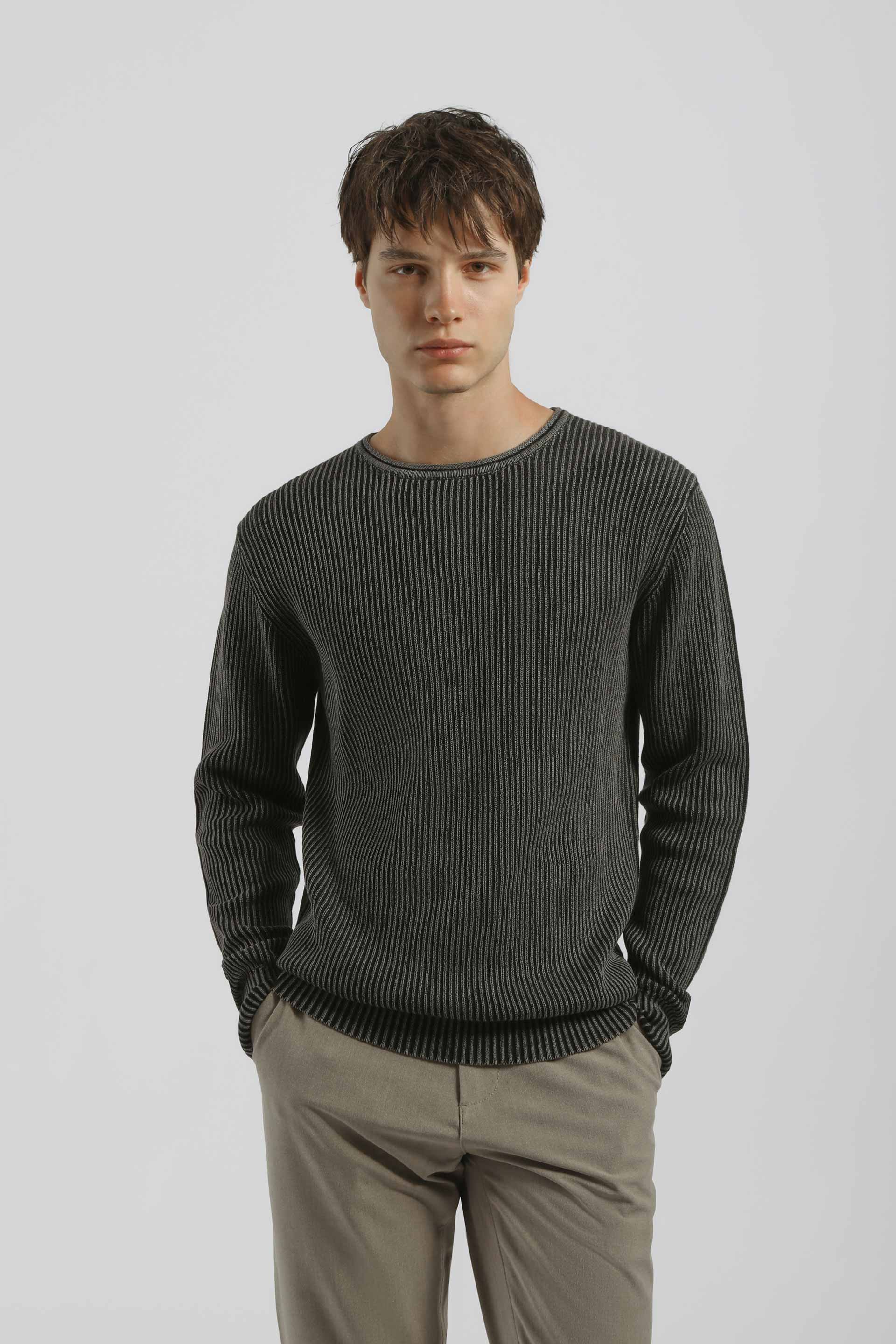 Maglia girocollo a coste 100% cotone|Colore:Nero