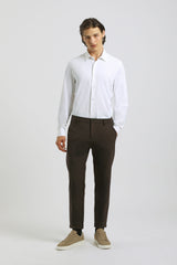 Pantaloni chino in tessuto tecnico|Colore:Moro