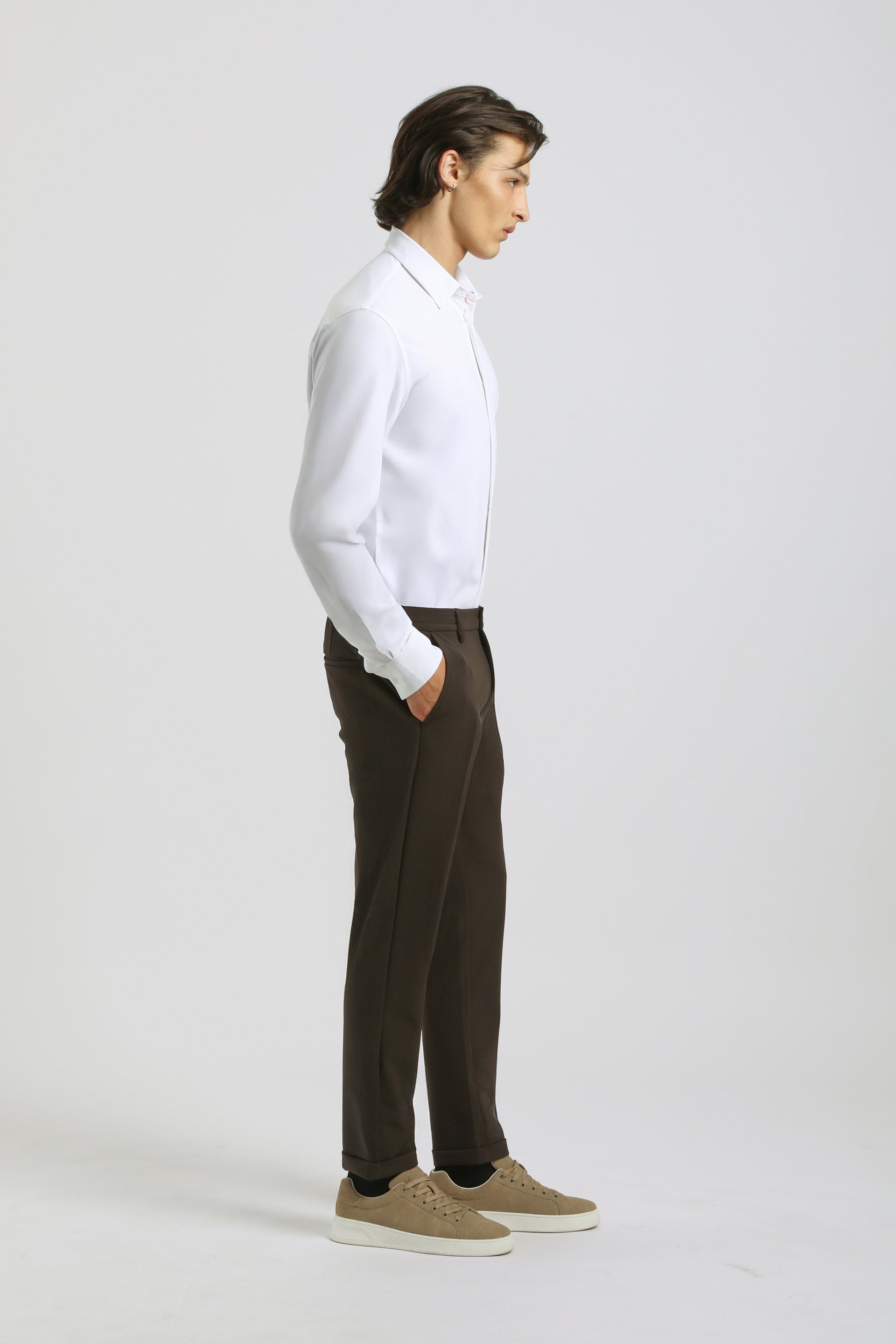 Pantaloni chino in tessuto tecnico|Colore:Moro