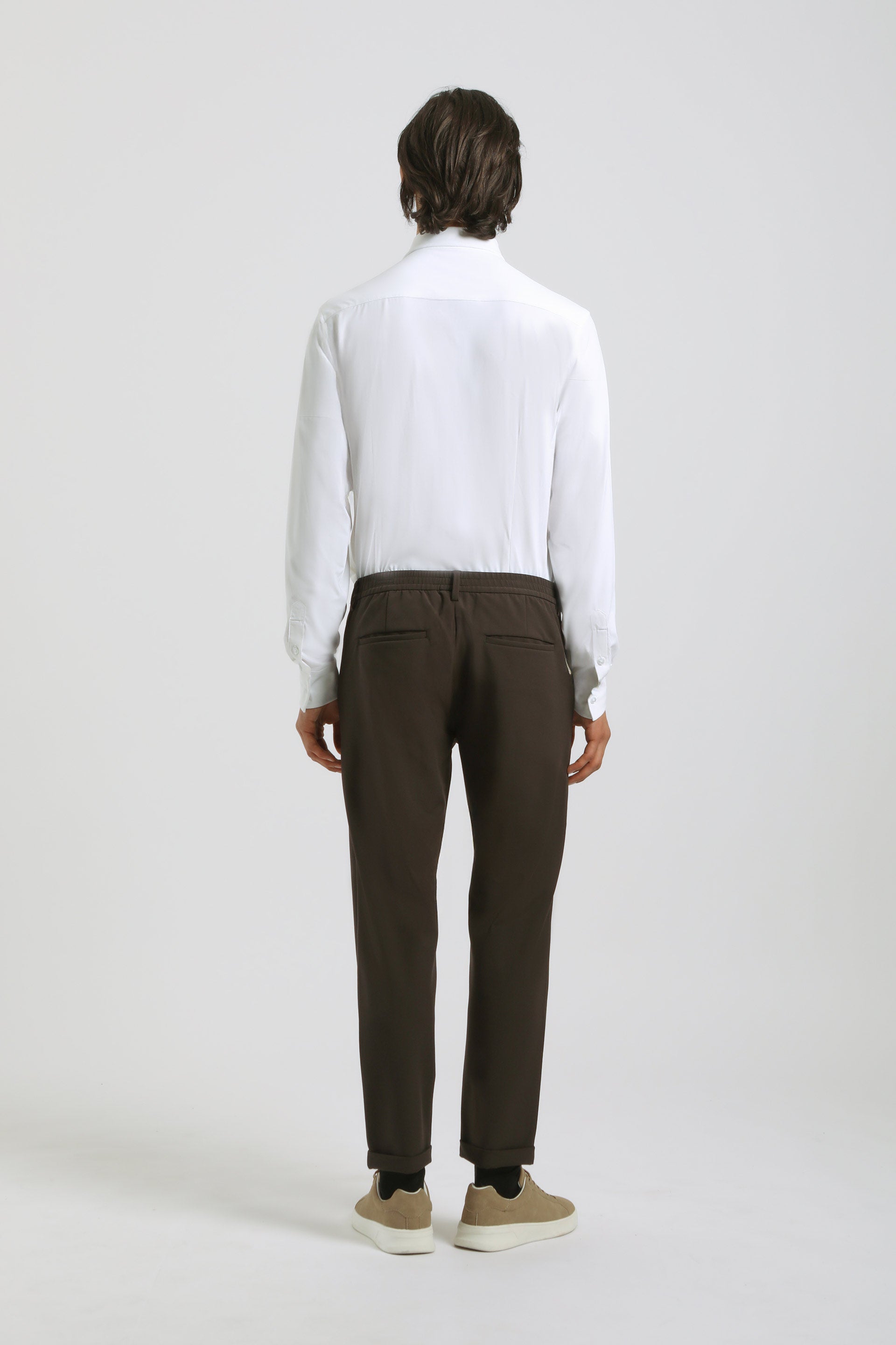 Pantaloni chino in tessuto tecnico|Colore:Moro