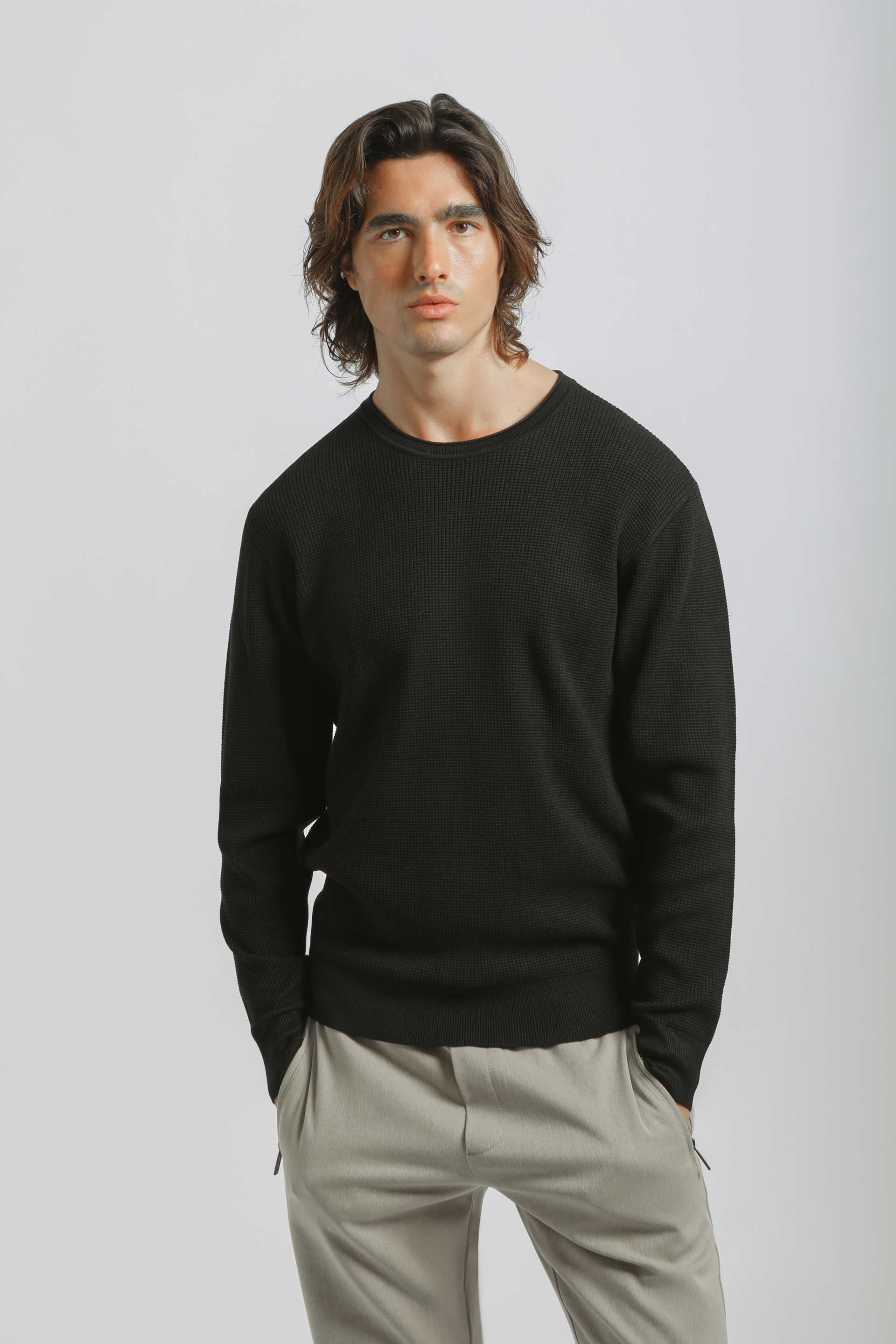 Maglia girocollo in viscosa|Colore:Nero