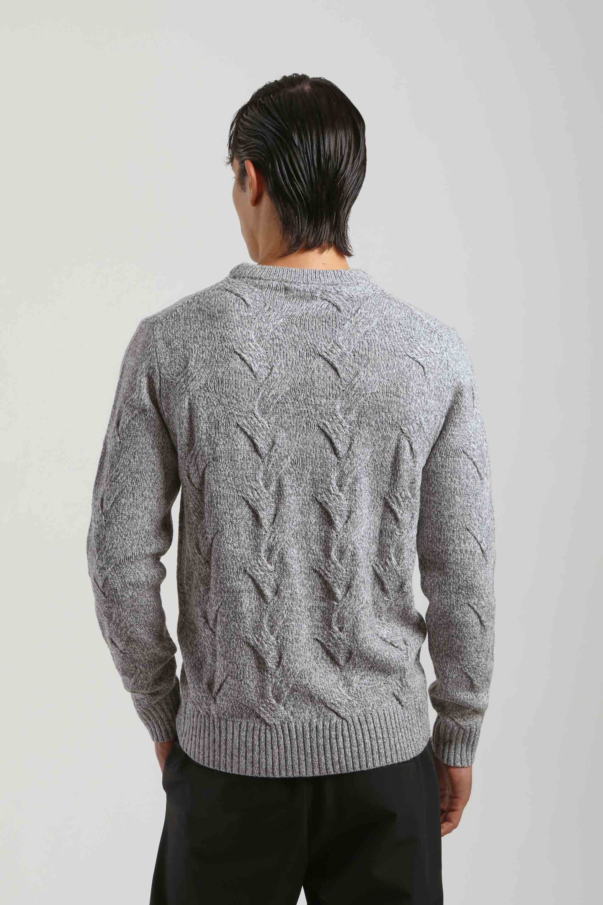 Maglia girocollo intrecciata|Colore:Grigio tw