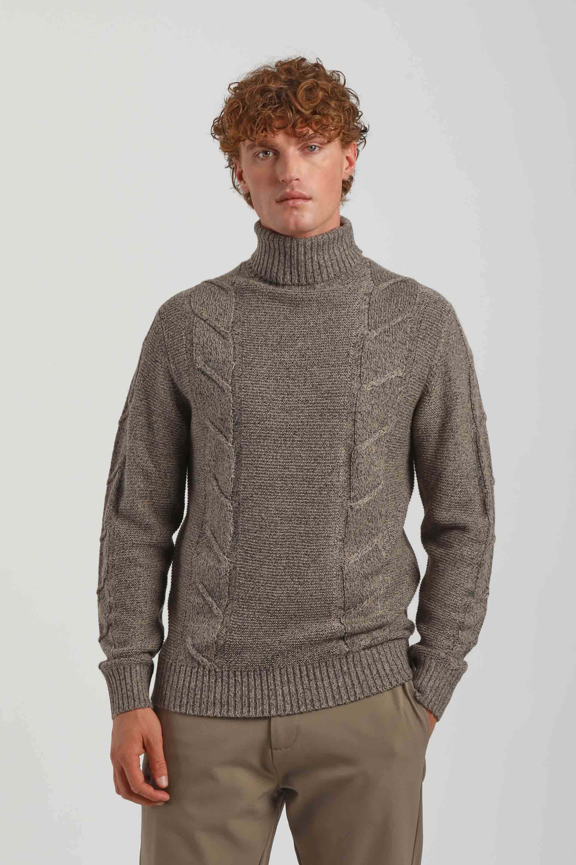 Maglia collo alto|Colore:Nocciola
