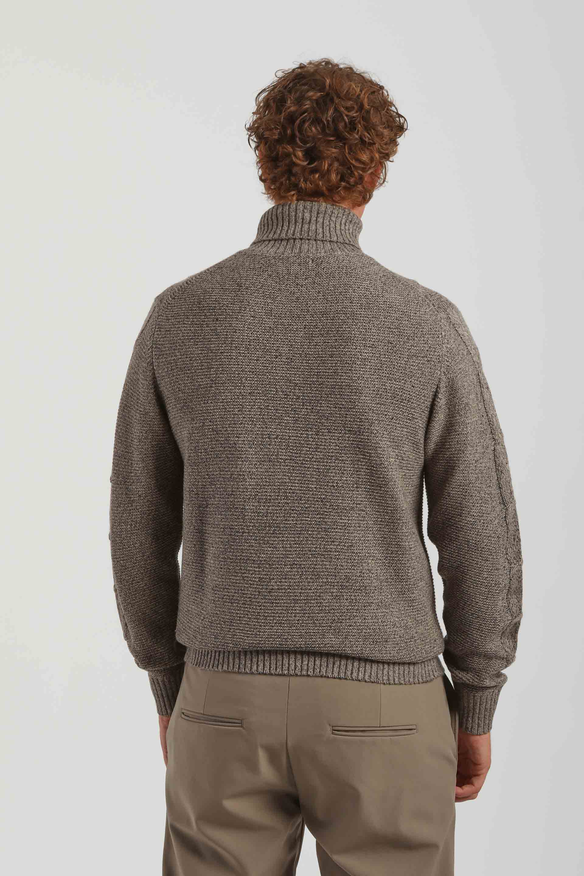 Maglia collo alto|Colore:Nocciola
