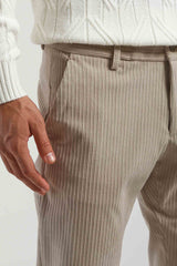 Pantaloni chino effetto velluto   |Colore:Corda